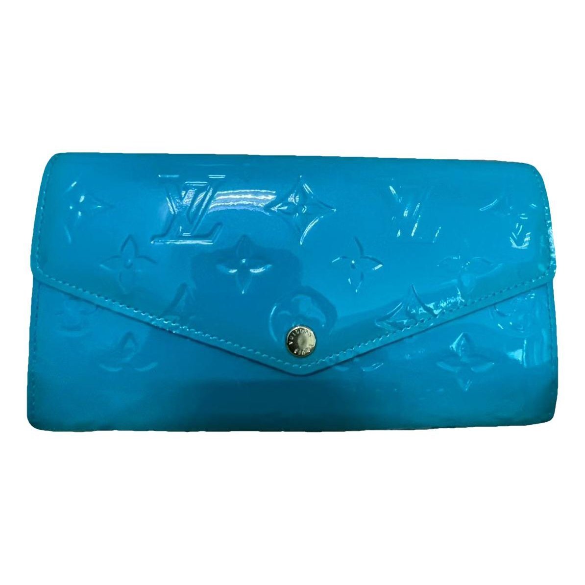 Patent leather clutch bag