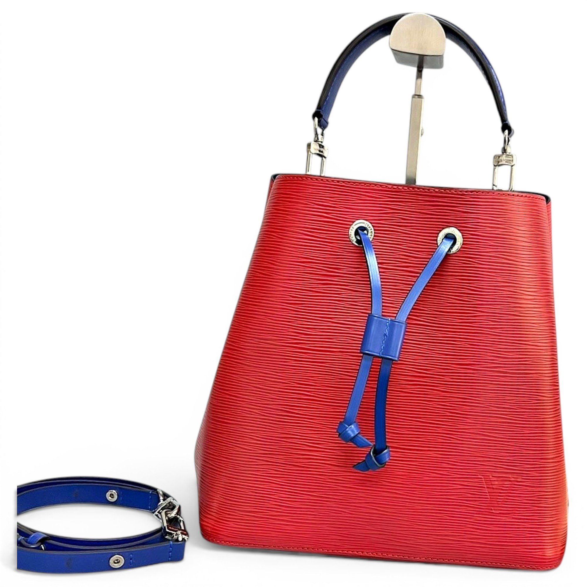 NéoNoé BB leather handbag