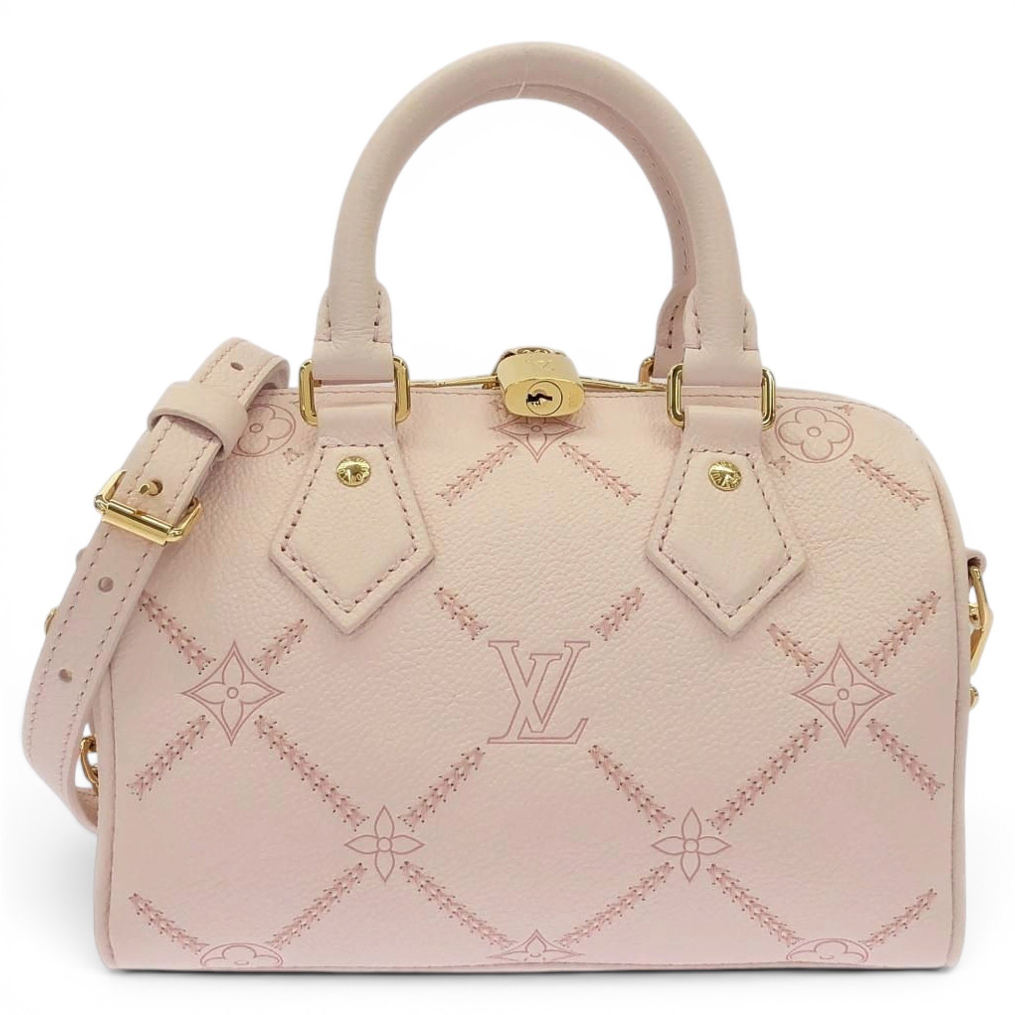 Leather travel bag