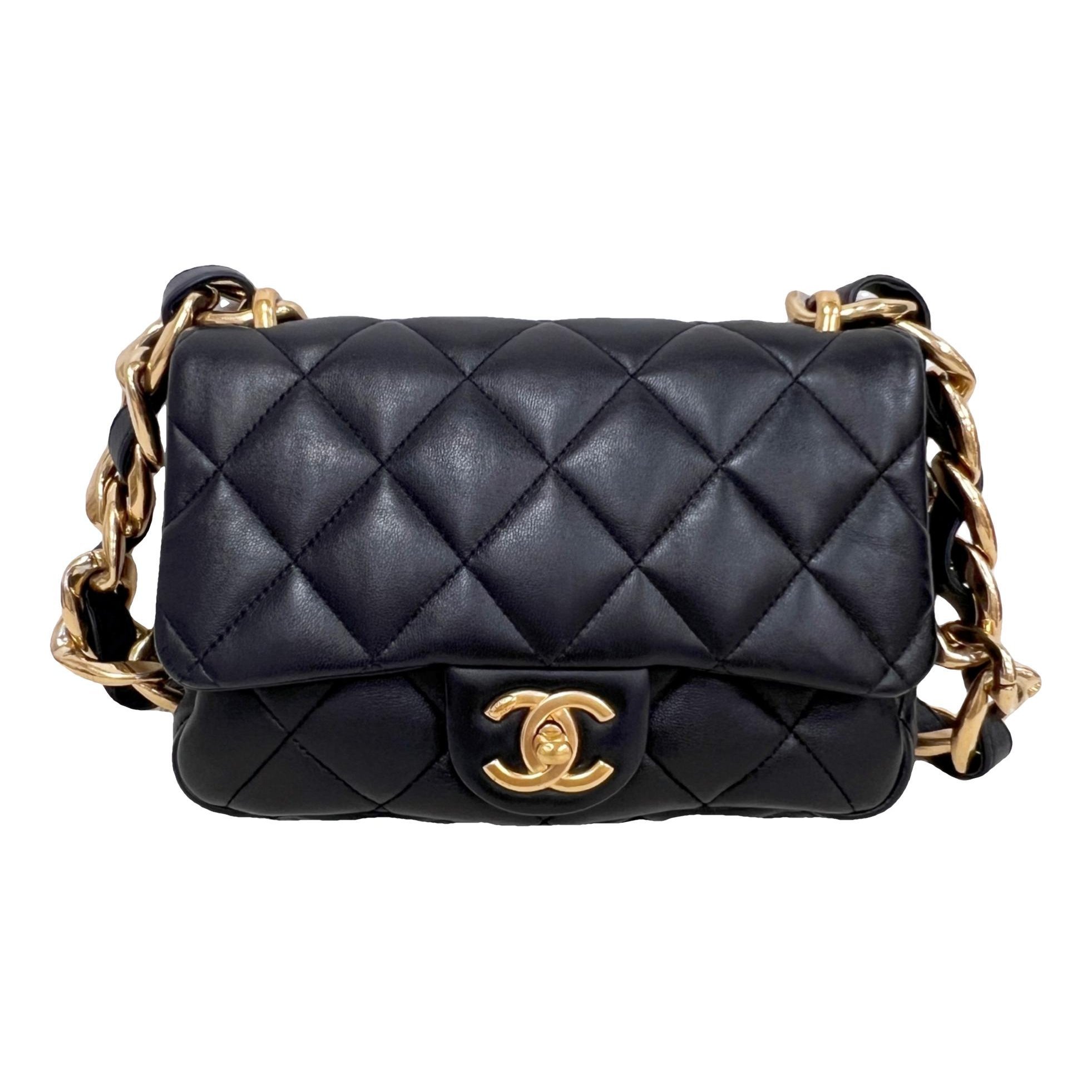 Timeless/Classique leather crossbody bag