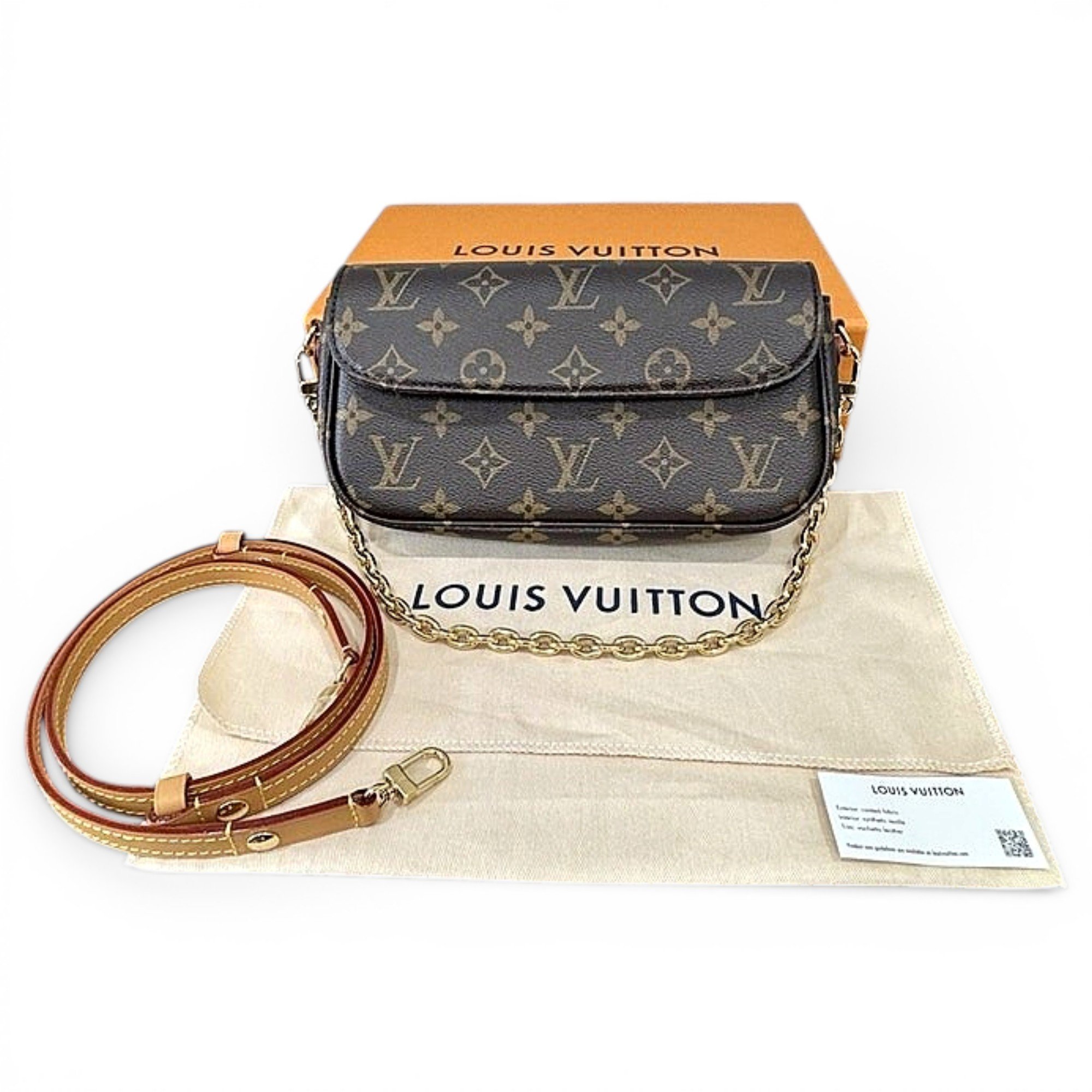 Louis Vuitton Leather crossbody bag