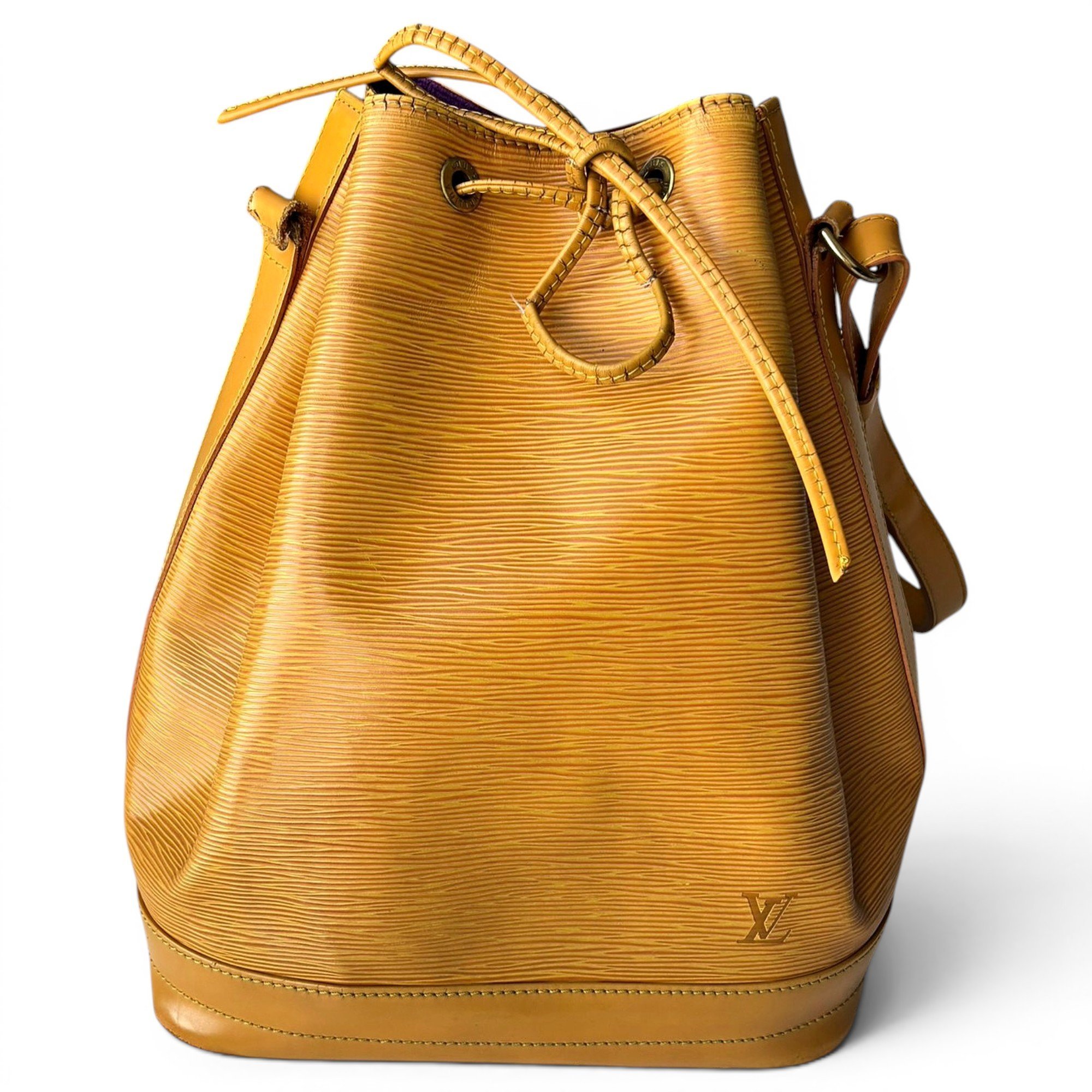 Noé leather handbag