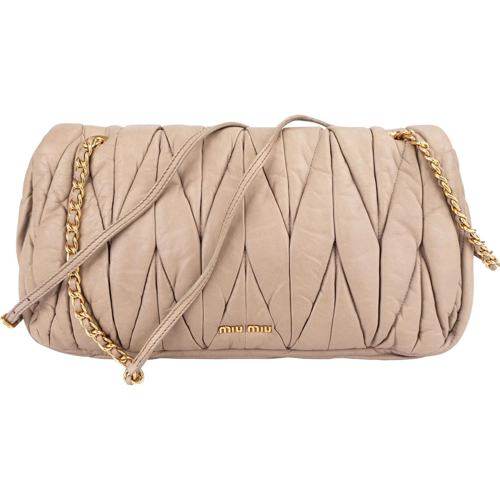 Matelassé leather crossbody bag