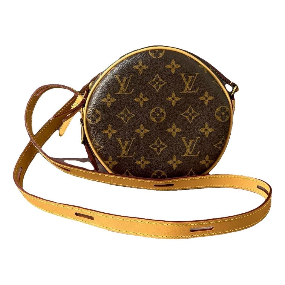Boîte chapeau souple leather handbag