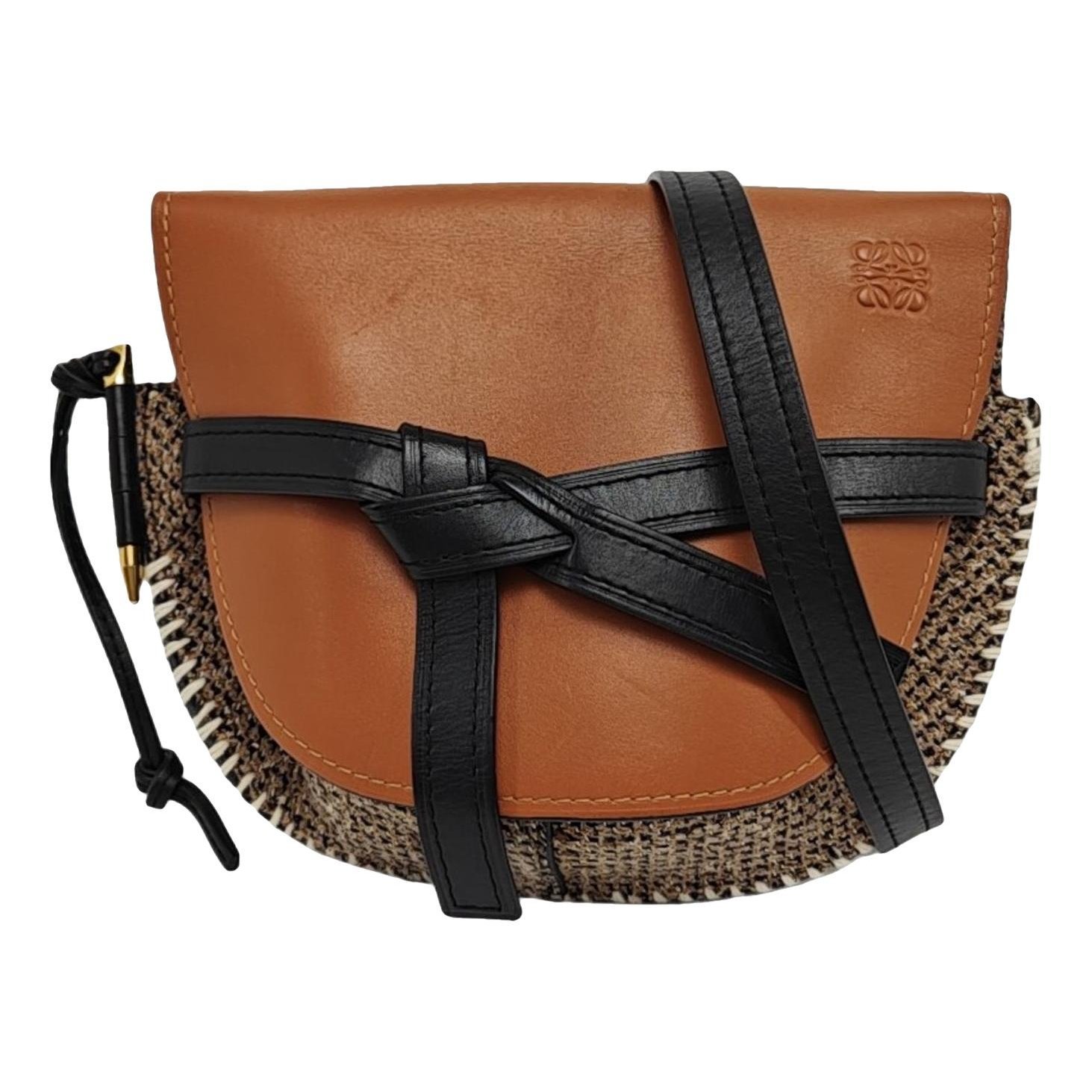 Gate leather handbag