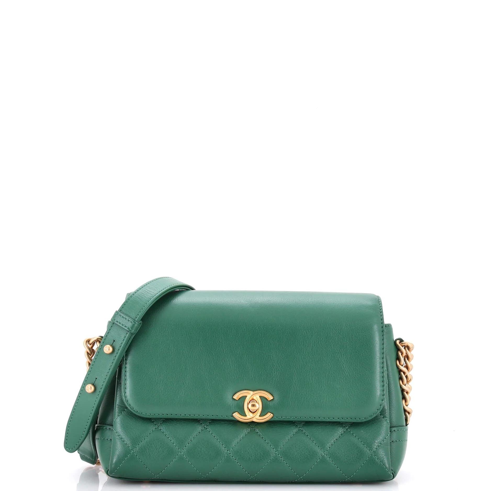 Chanel Leather handbag