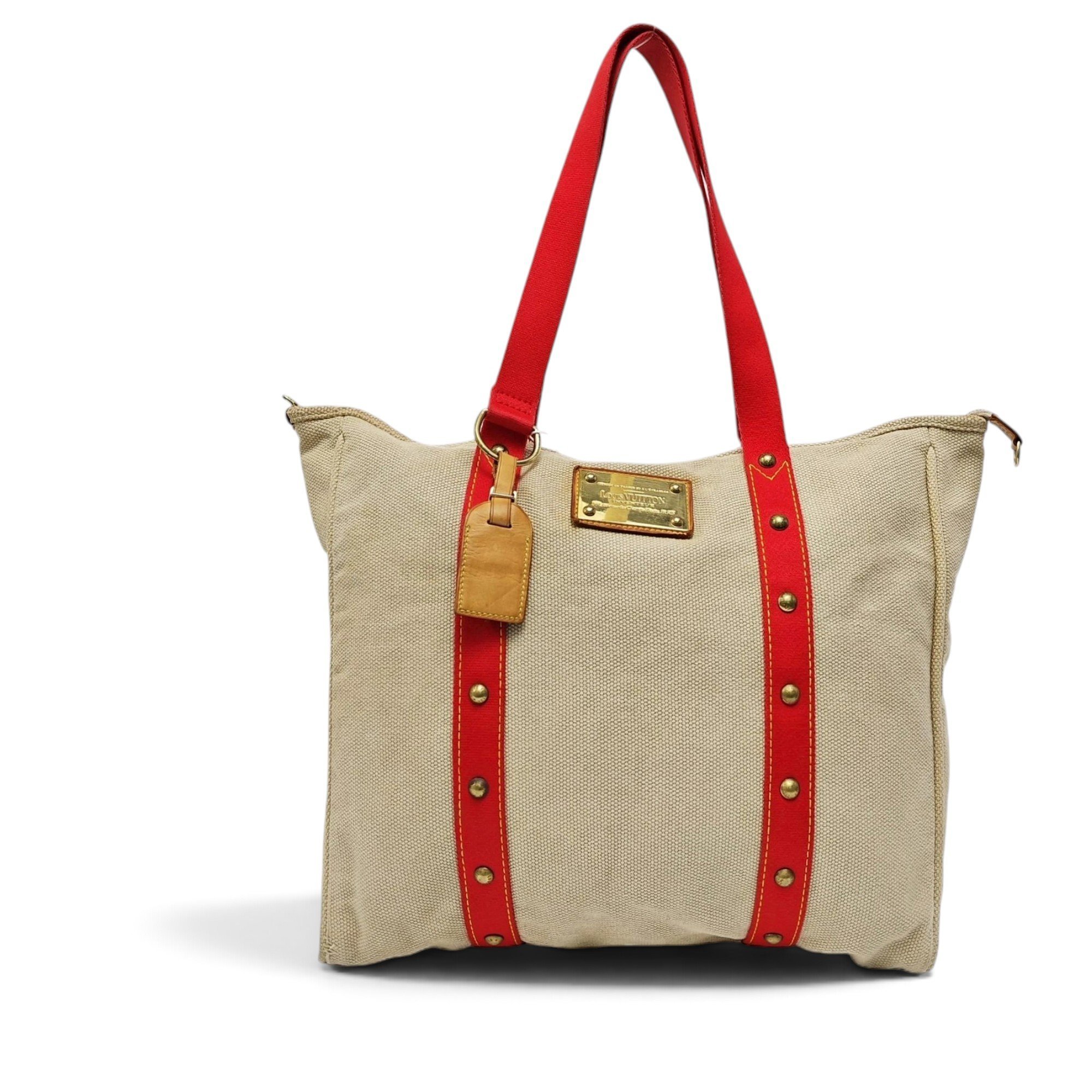 Antigua cloth handbag