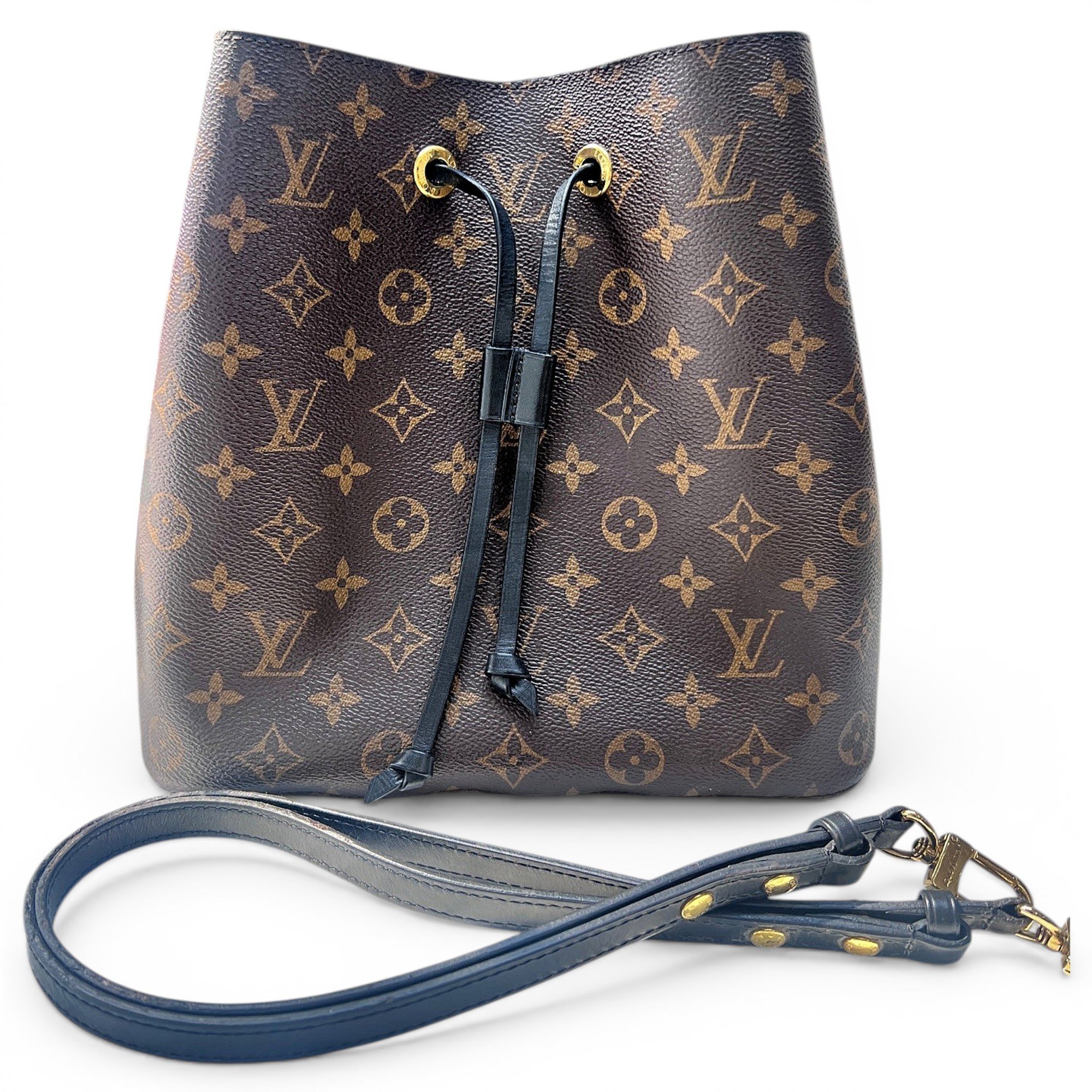 Noé leather handbag