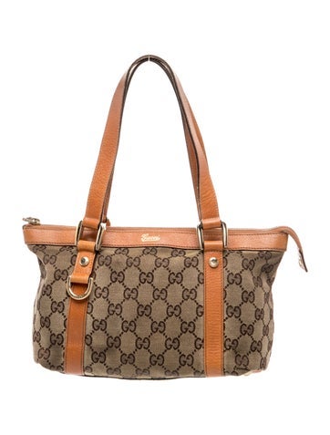 GG Canvas Abbey