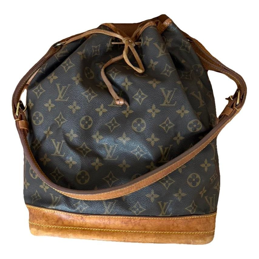 Noé leather handbag