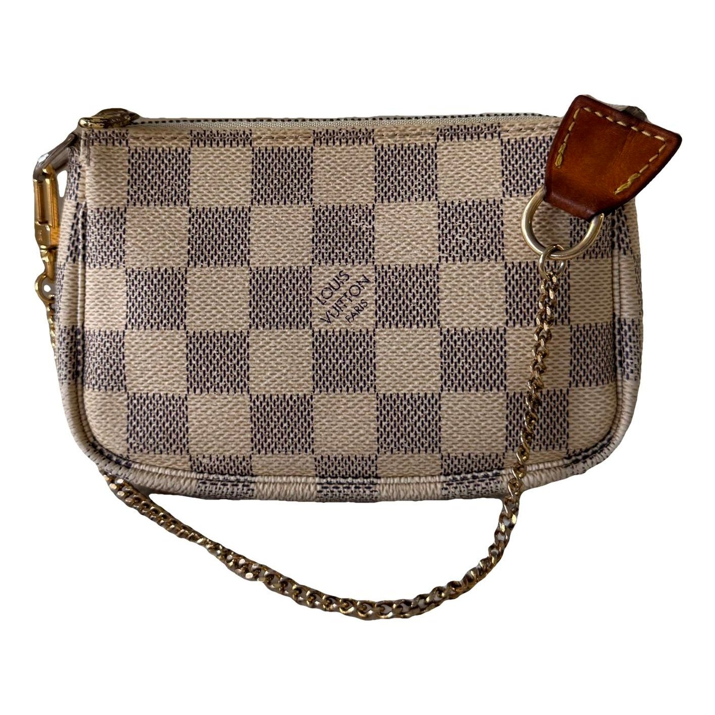 Pochette Accessoire leather handbag