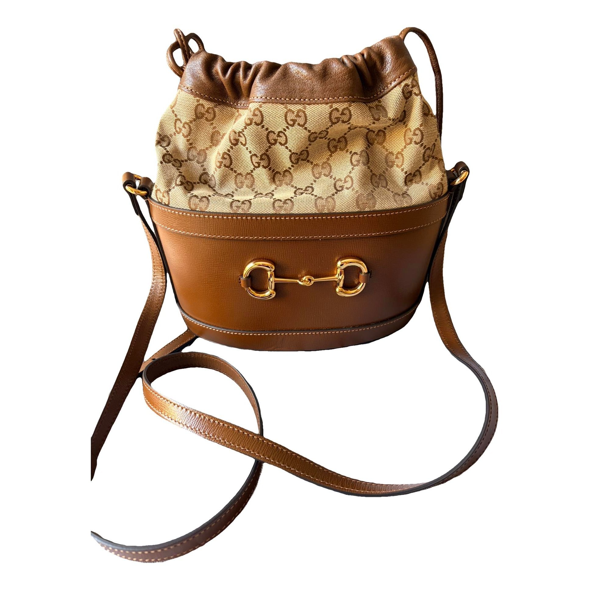 Horsebit 1955 Bucket leather crossbody bag