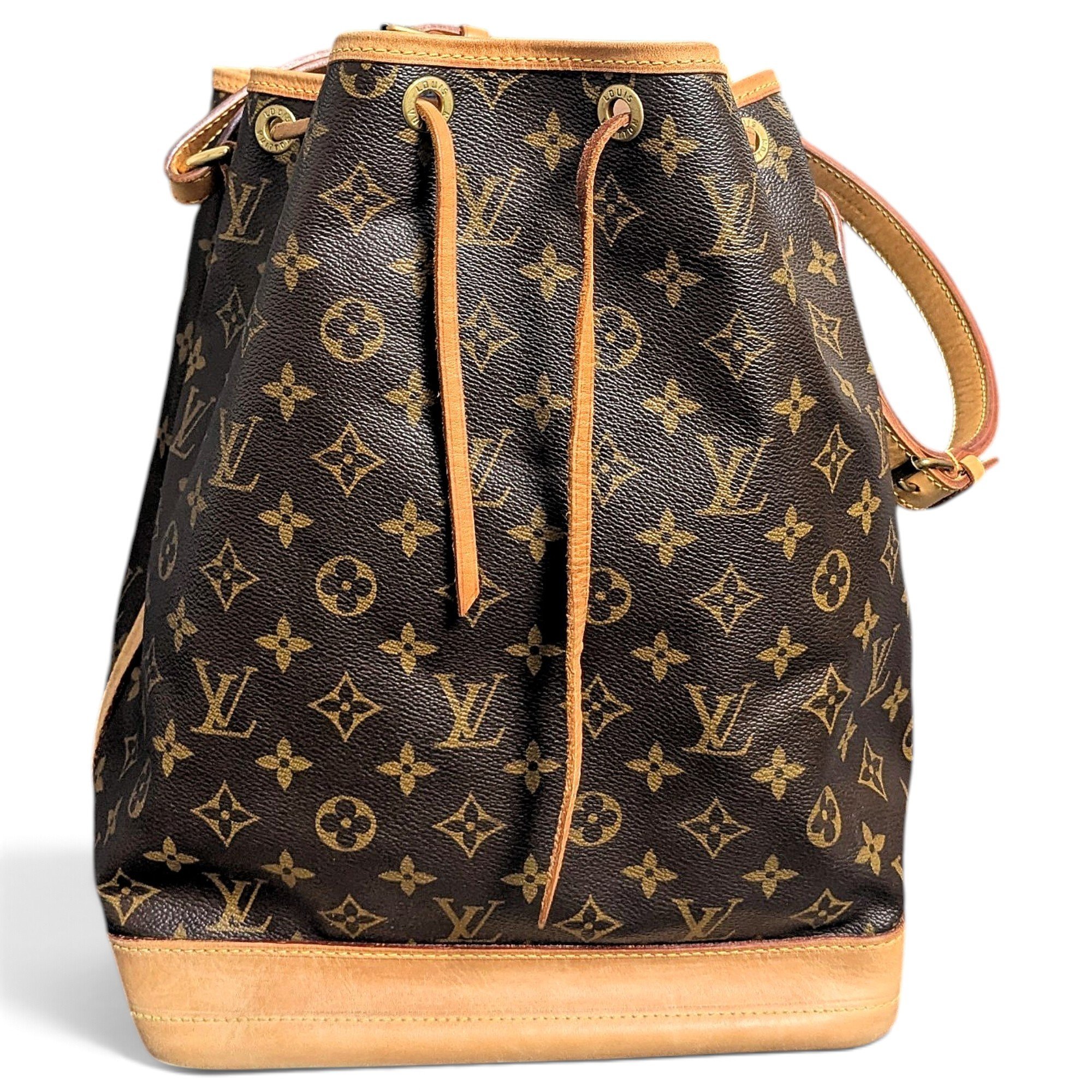 Louis Vuitton Noé cloth handbag