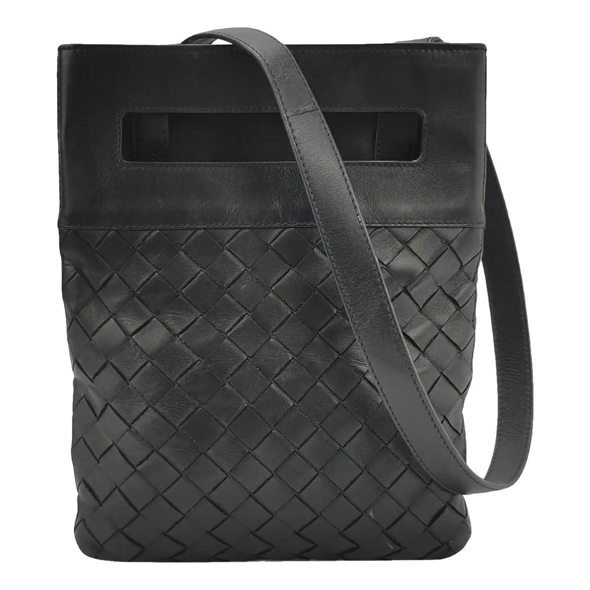Leather crossbody bag