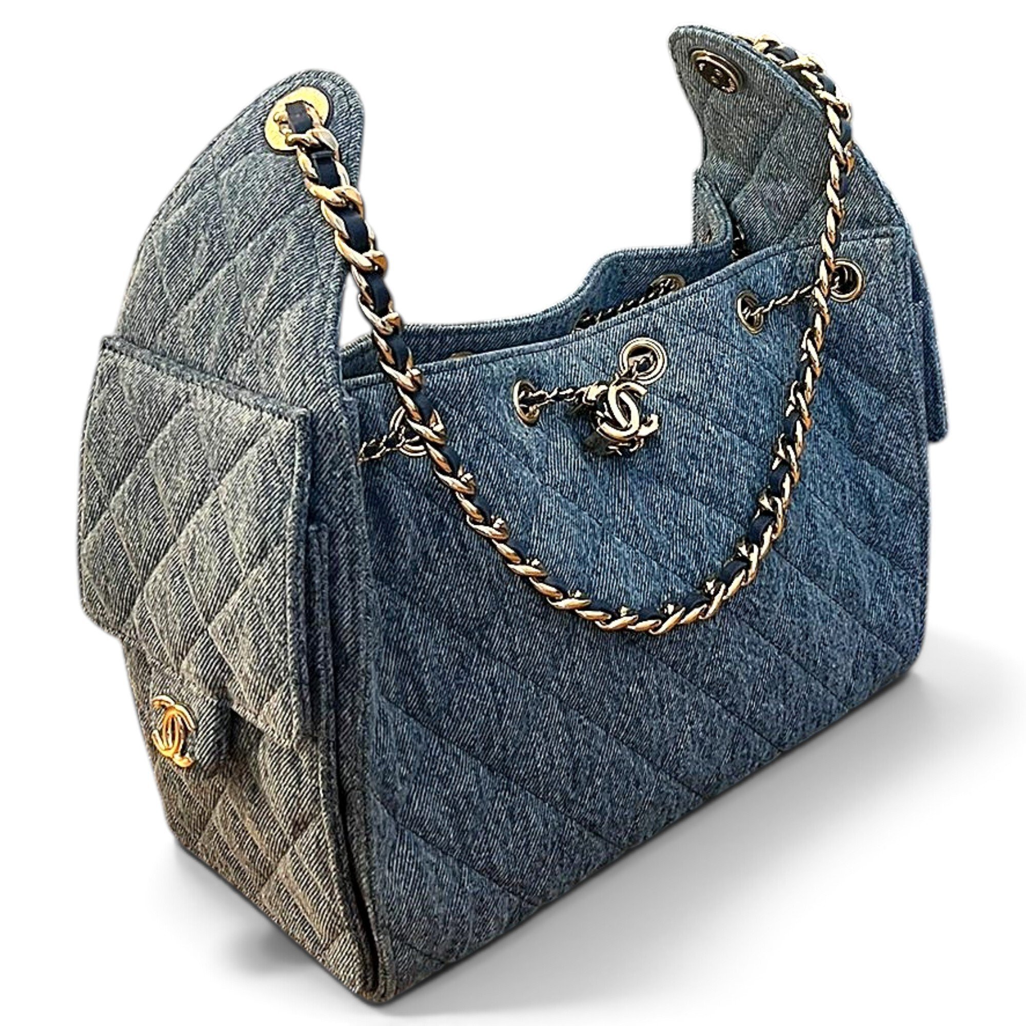 Chanel 25 handbag