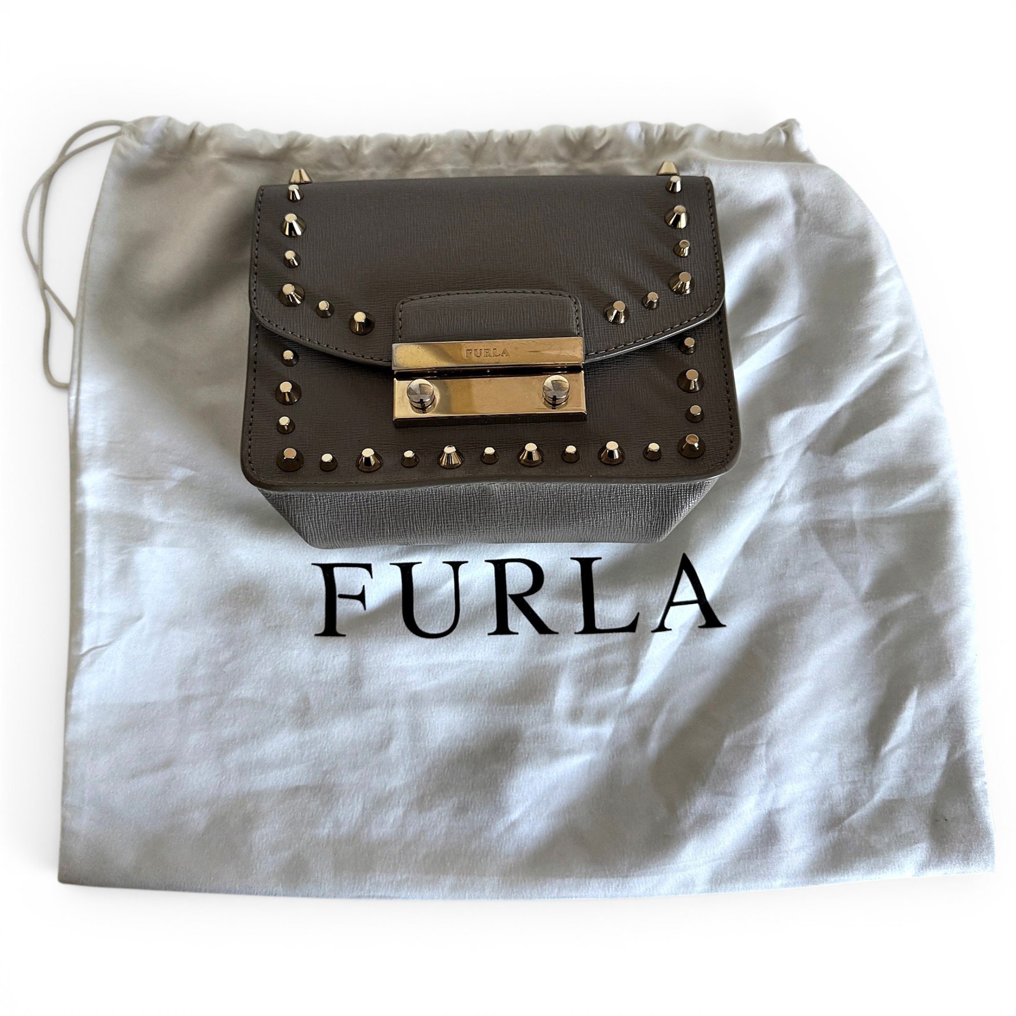 Metropolis leather crossbody bag
