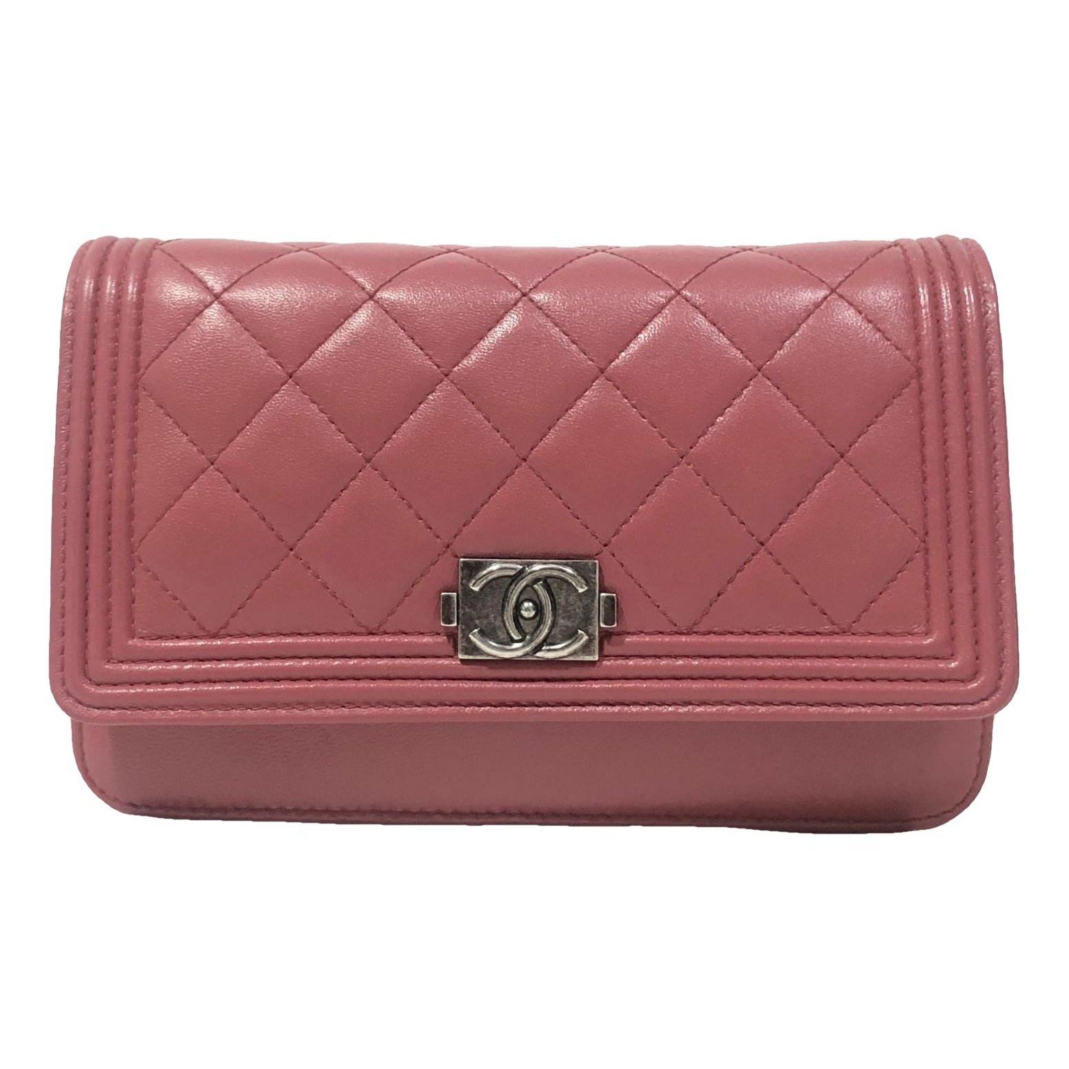 Wallet On Chain Boy leather crossbody bag