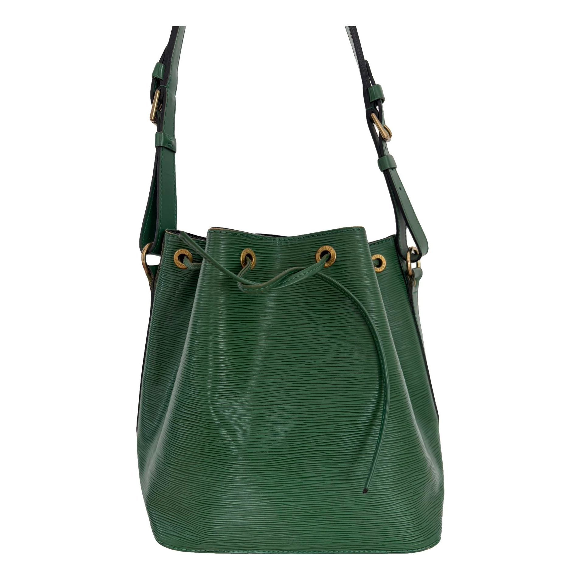 Noé leather handbag