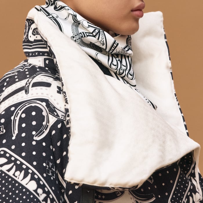 Noir "Porte-bonheur Chevron" Coat