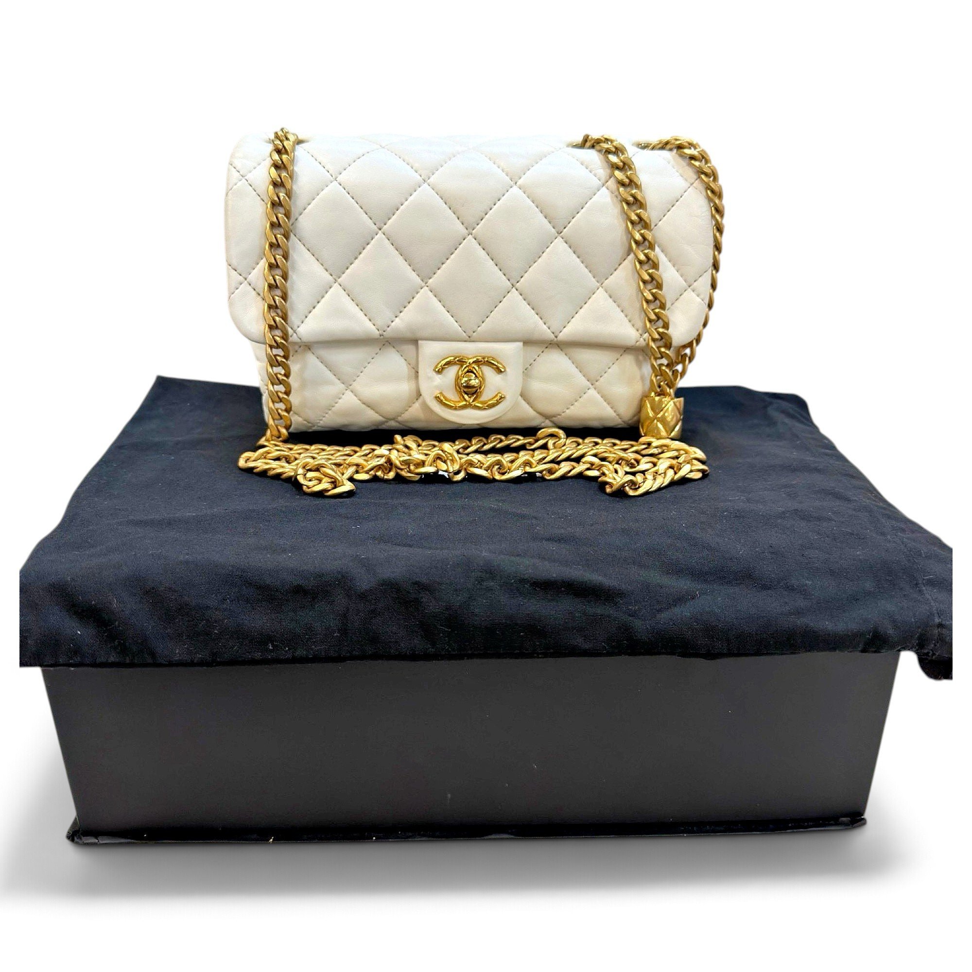 Timeless/Classique leather handbag