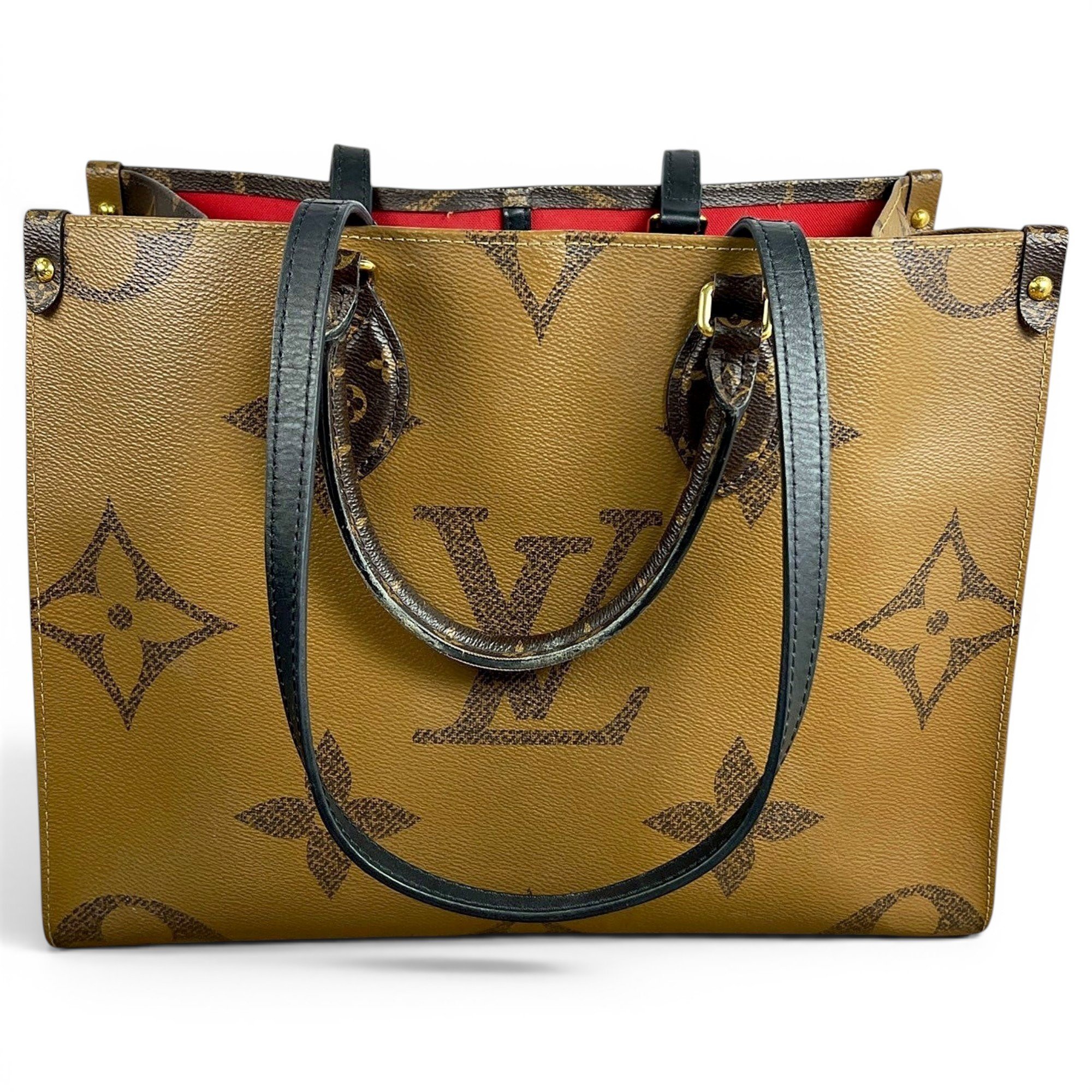 Onthego leather handbag