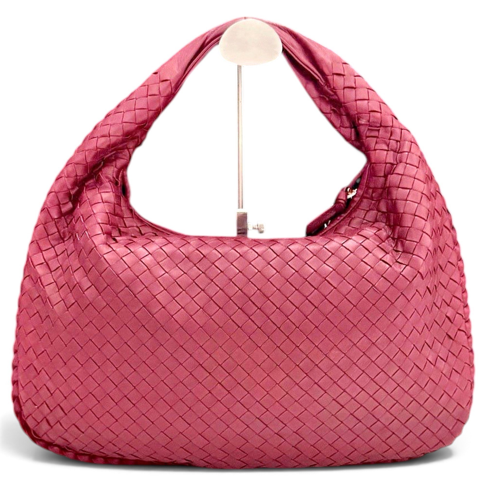 Veneta leather handbag