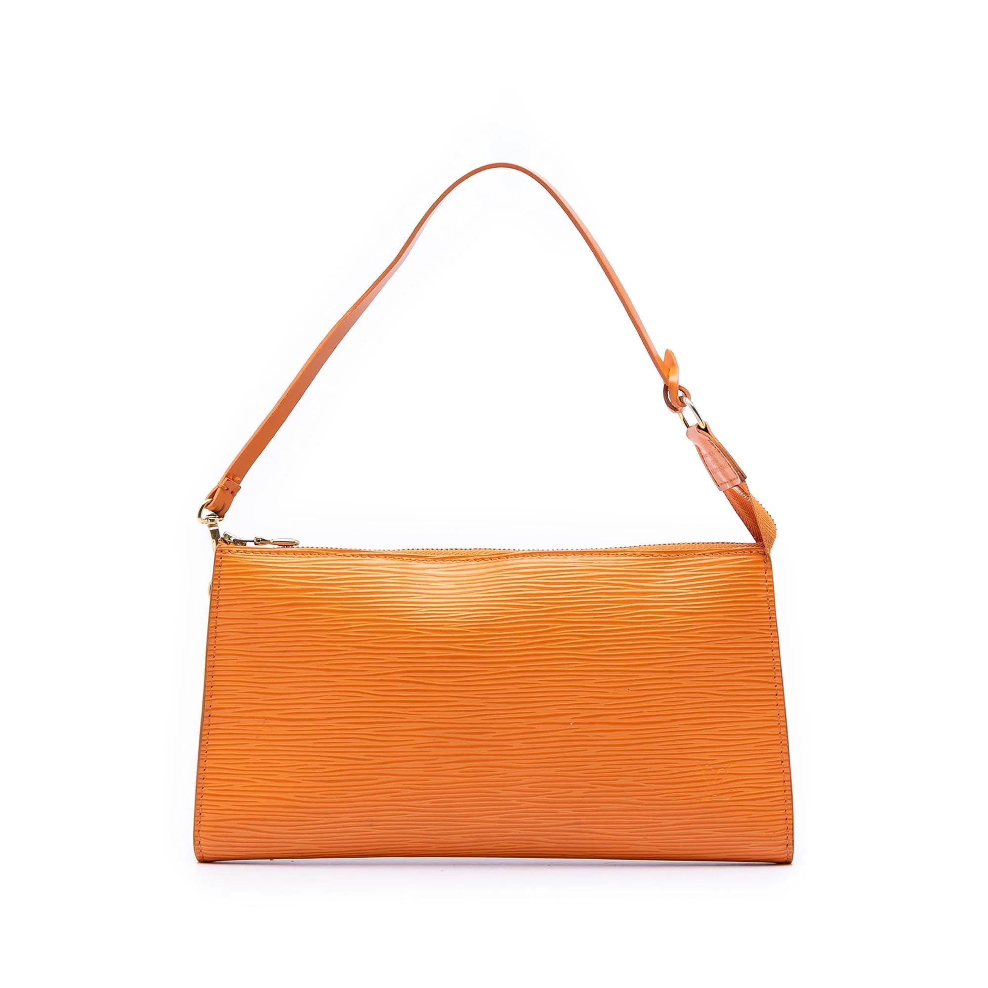 Pochette Accessoire leather handbag