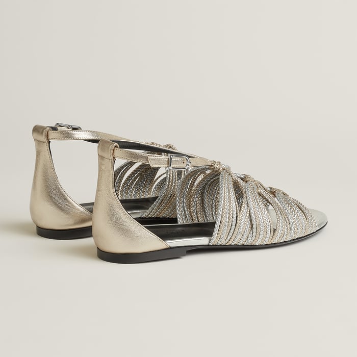 Karmen Sandal
