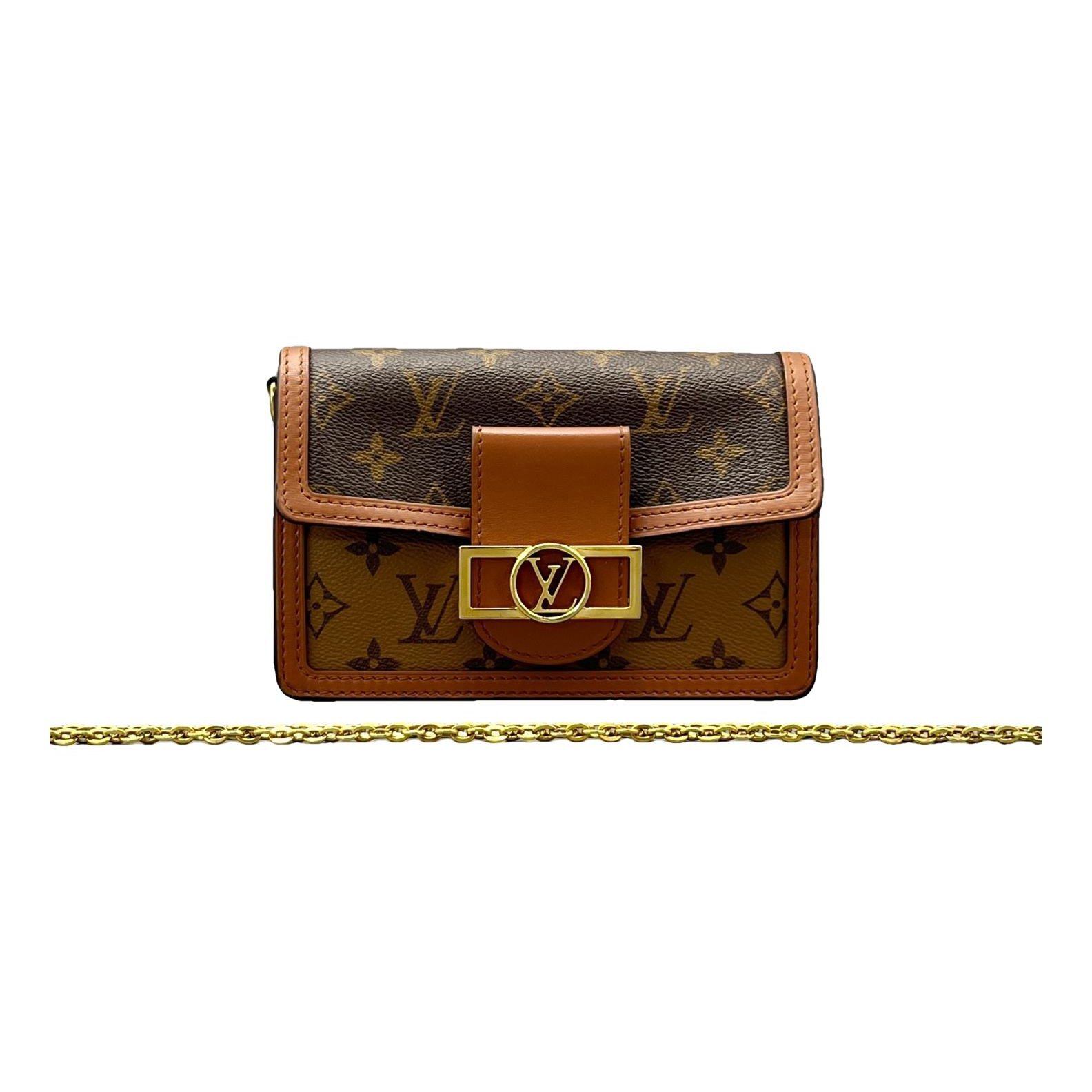 Dauphine leather handbag
