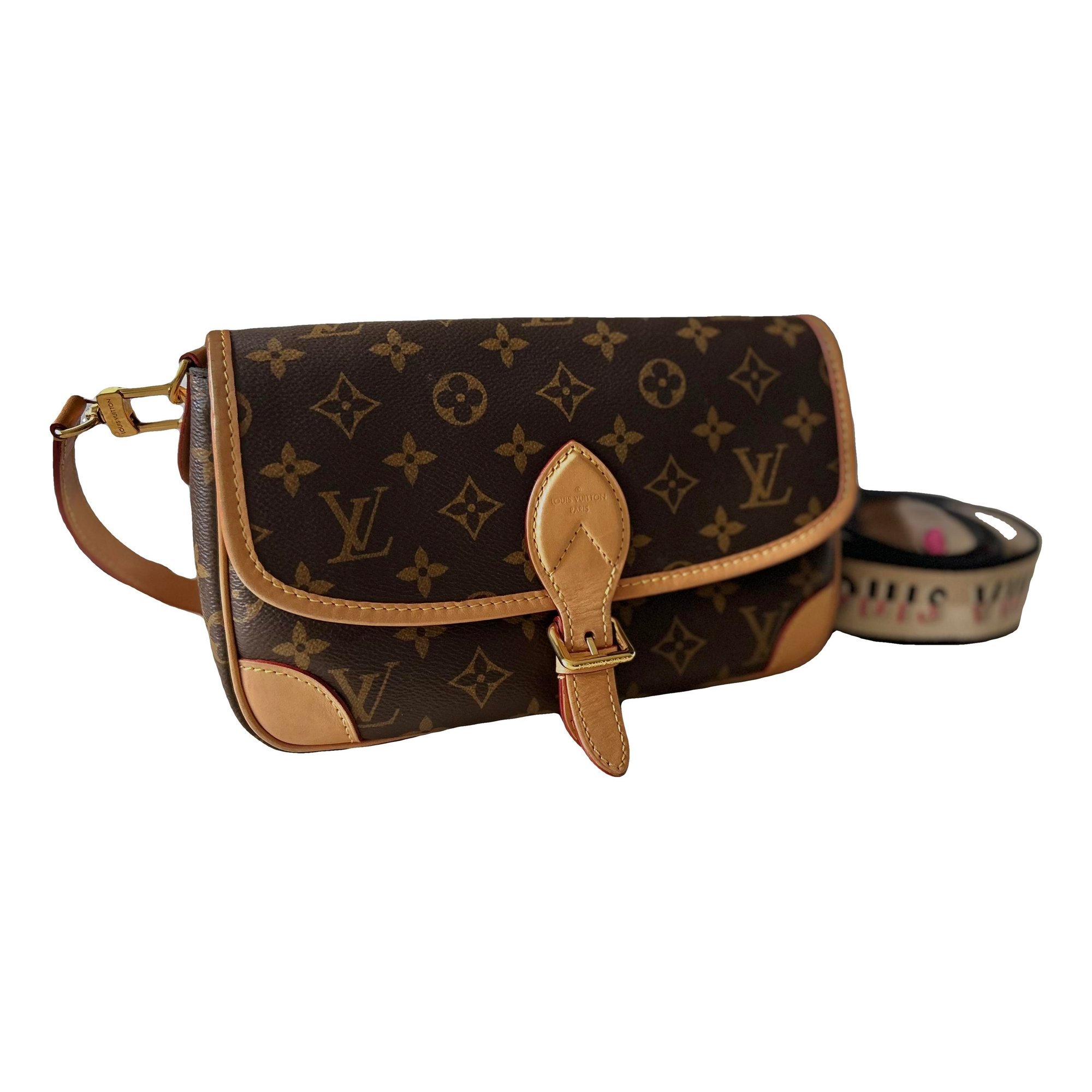 Louis Vuitton Diane wool handbag