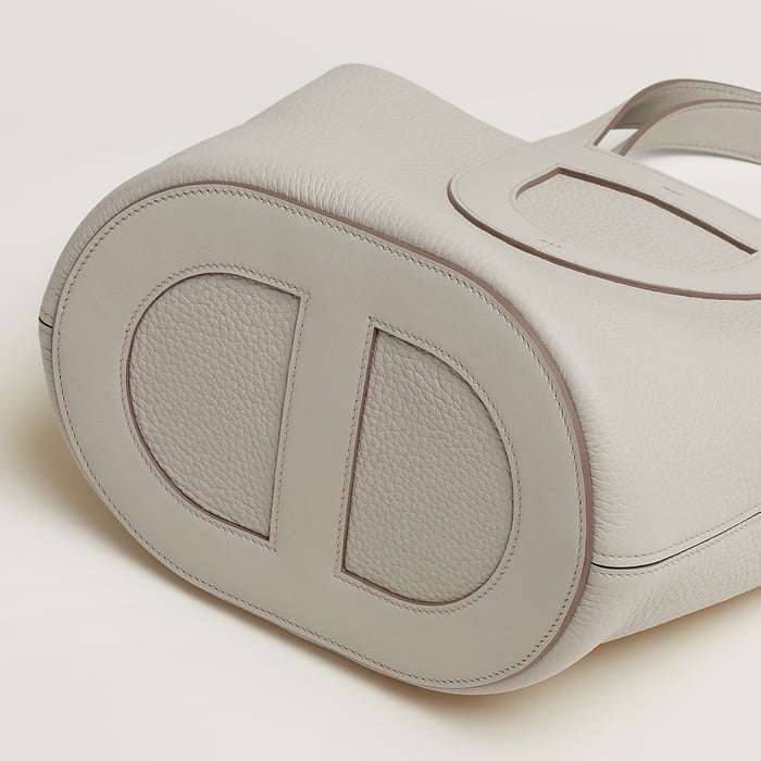 Béton Hermès In-the-loop 23 Bag