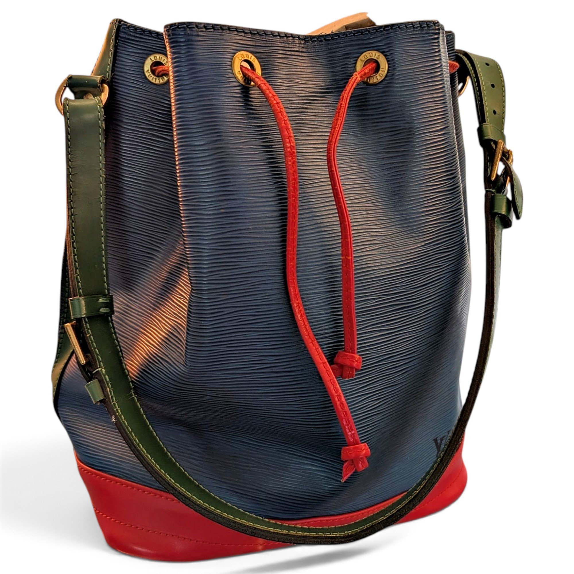 Noé leather handbag