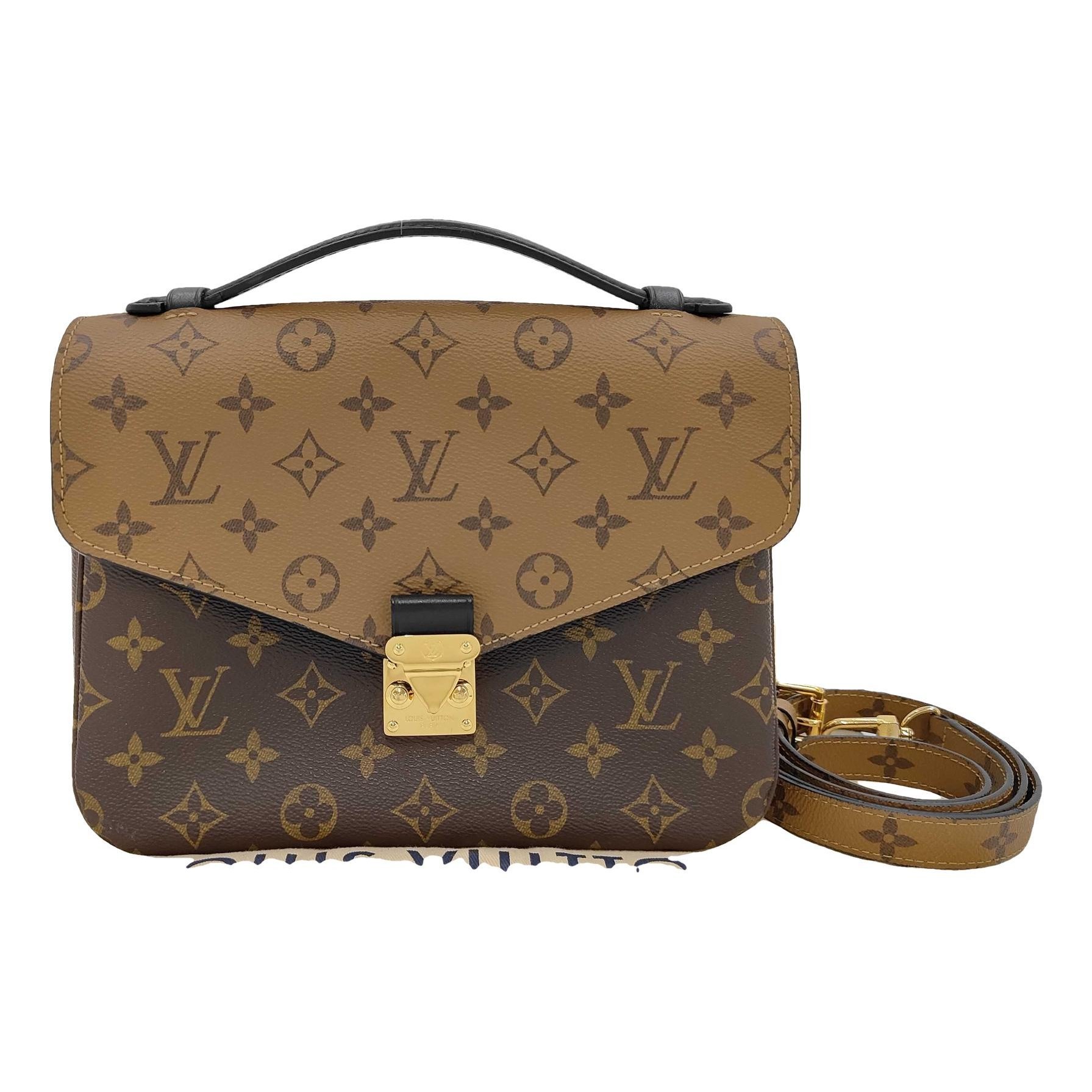 Metis leather crossbody bag