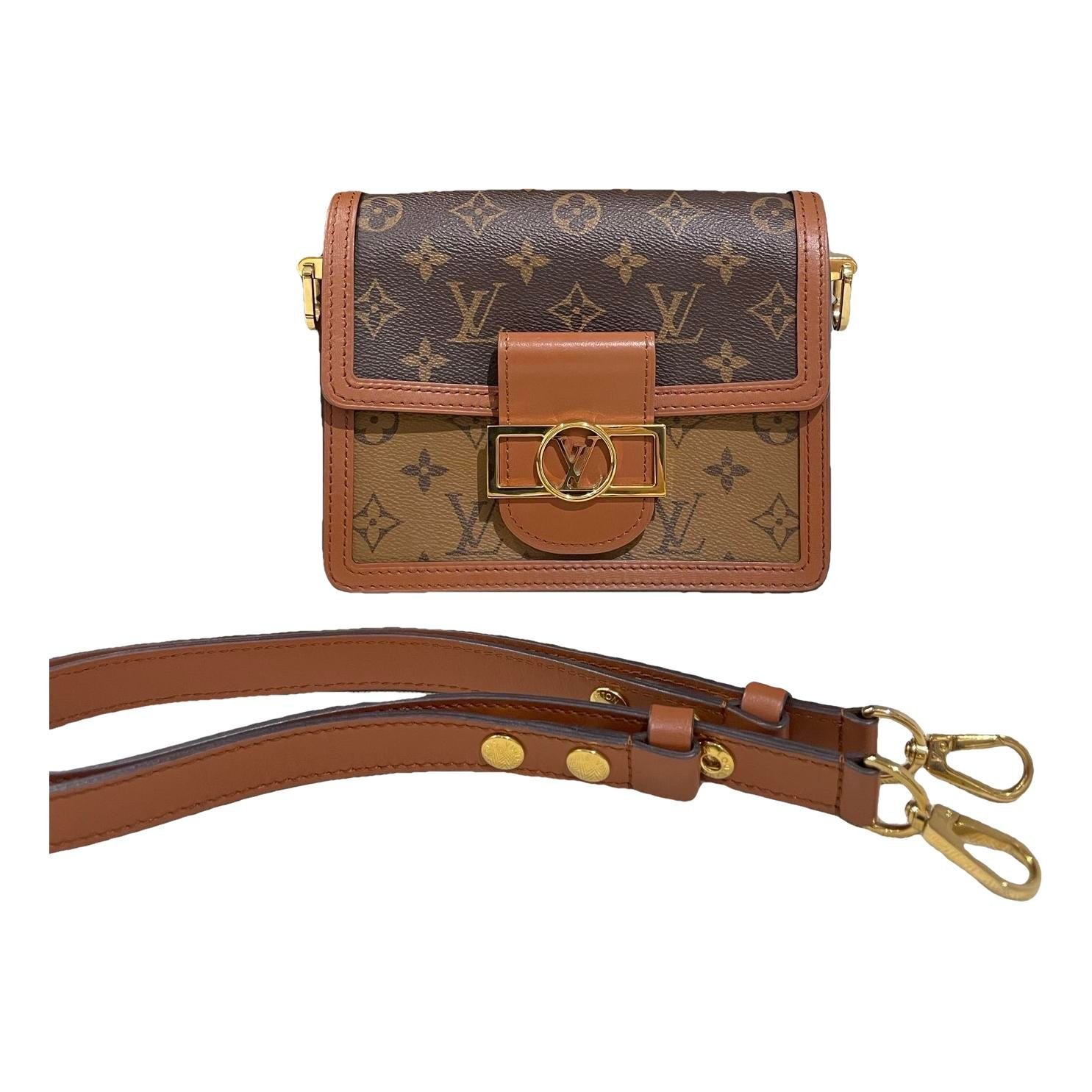 Dauphine leather handbag