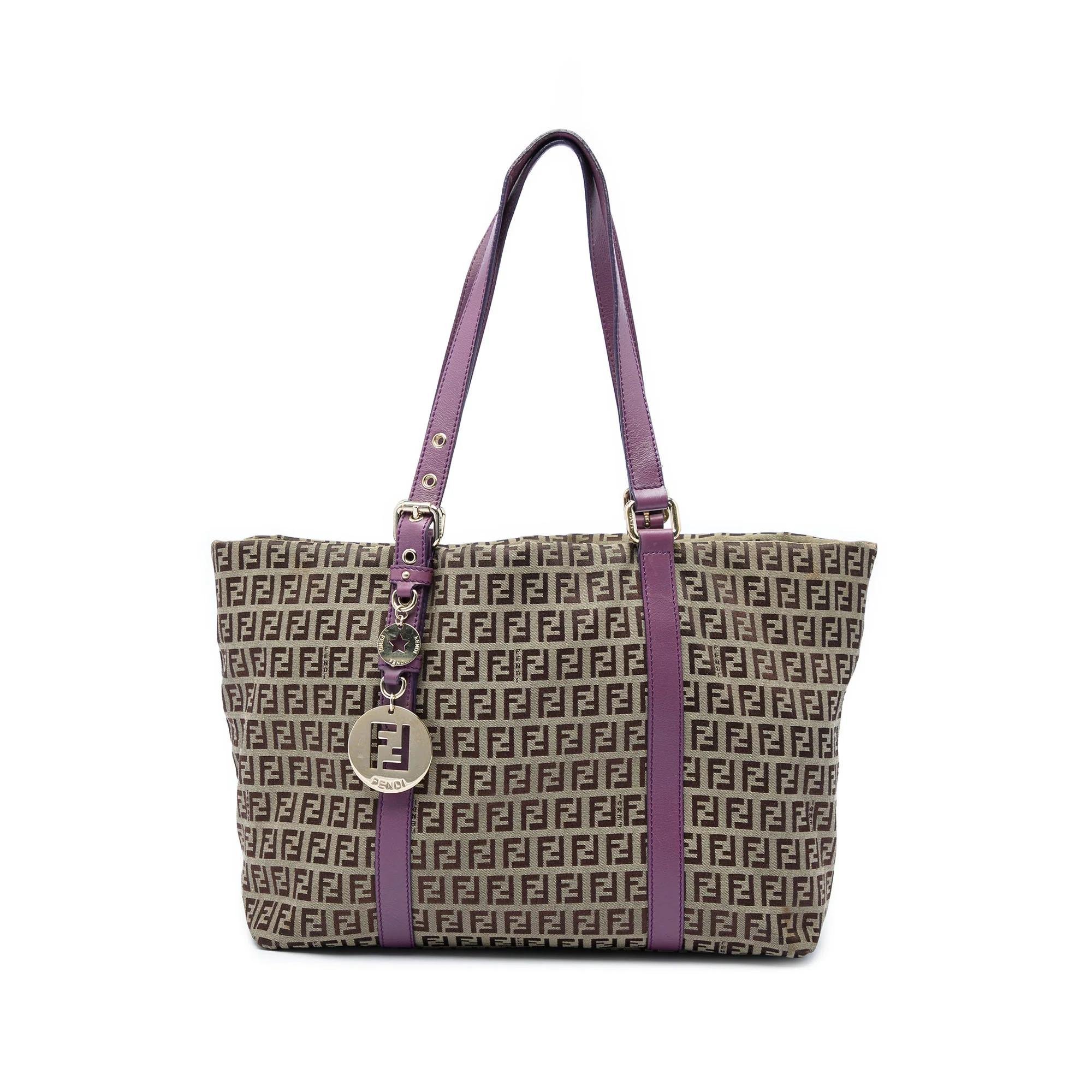 Pocket leather tote