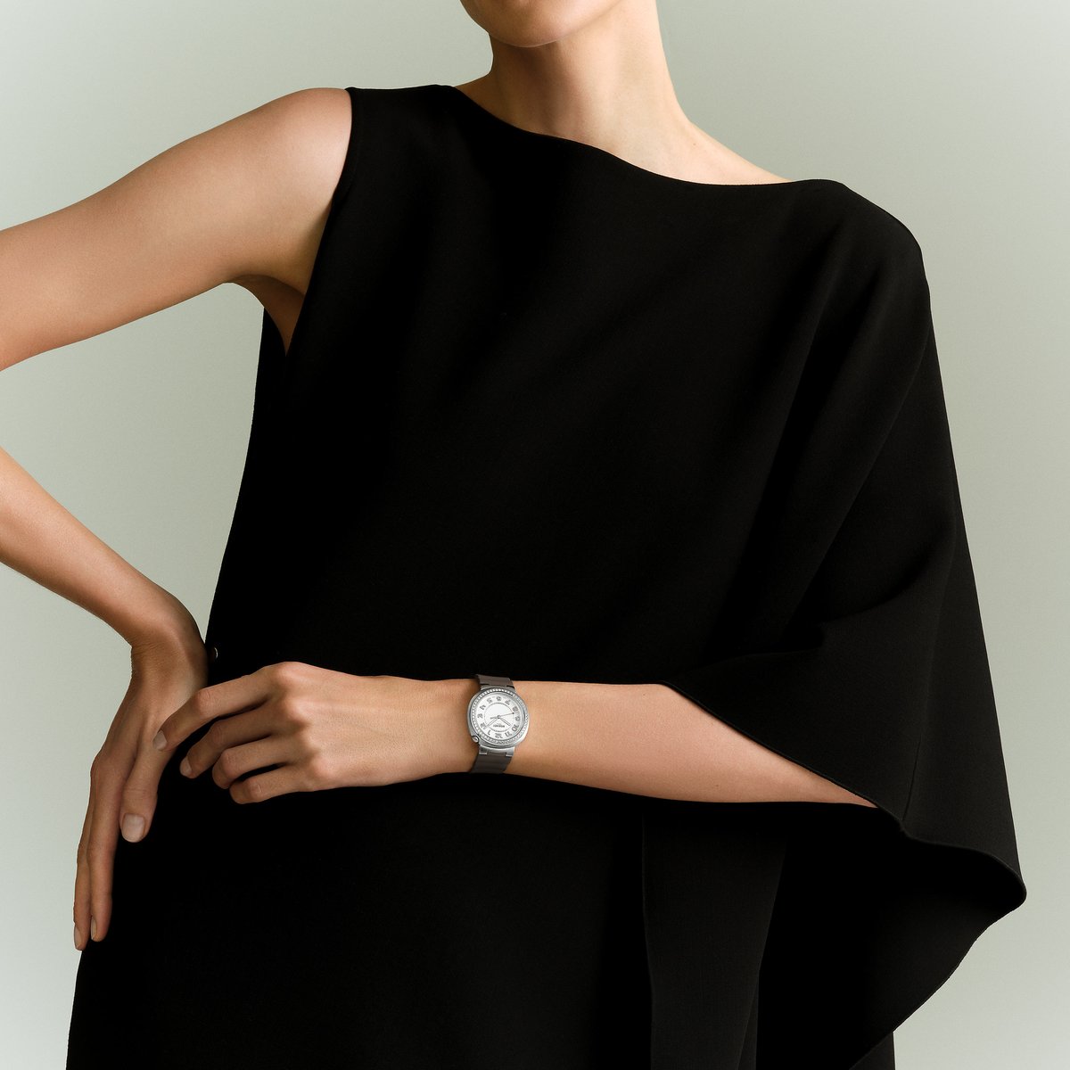 Sans Coloris Hermès Cut Watch, Large Model, 36 mm