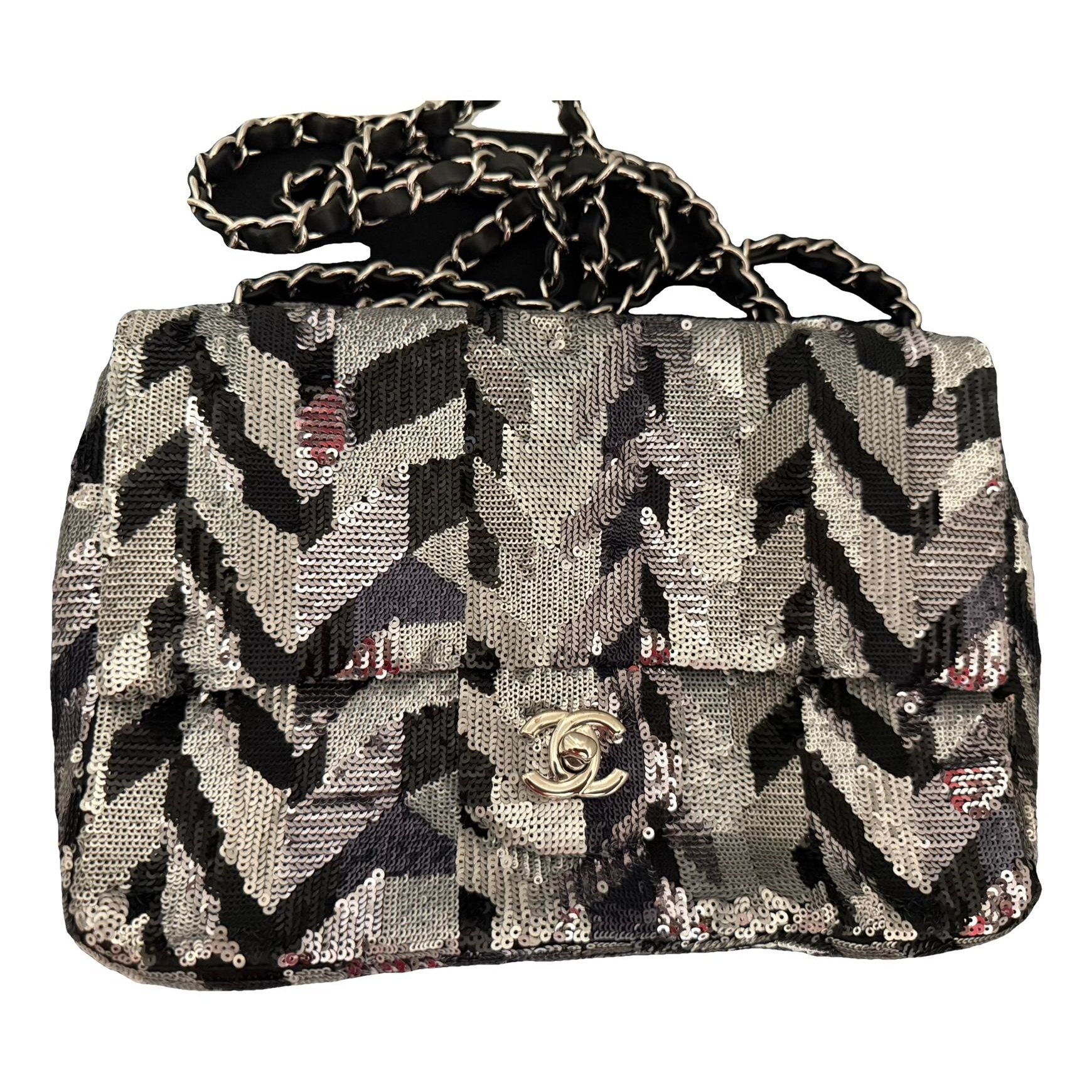 Timeless/Classique cloth crossbody bag