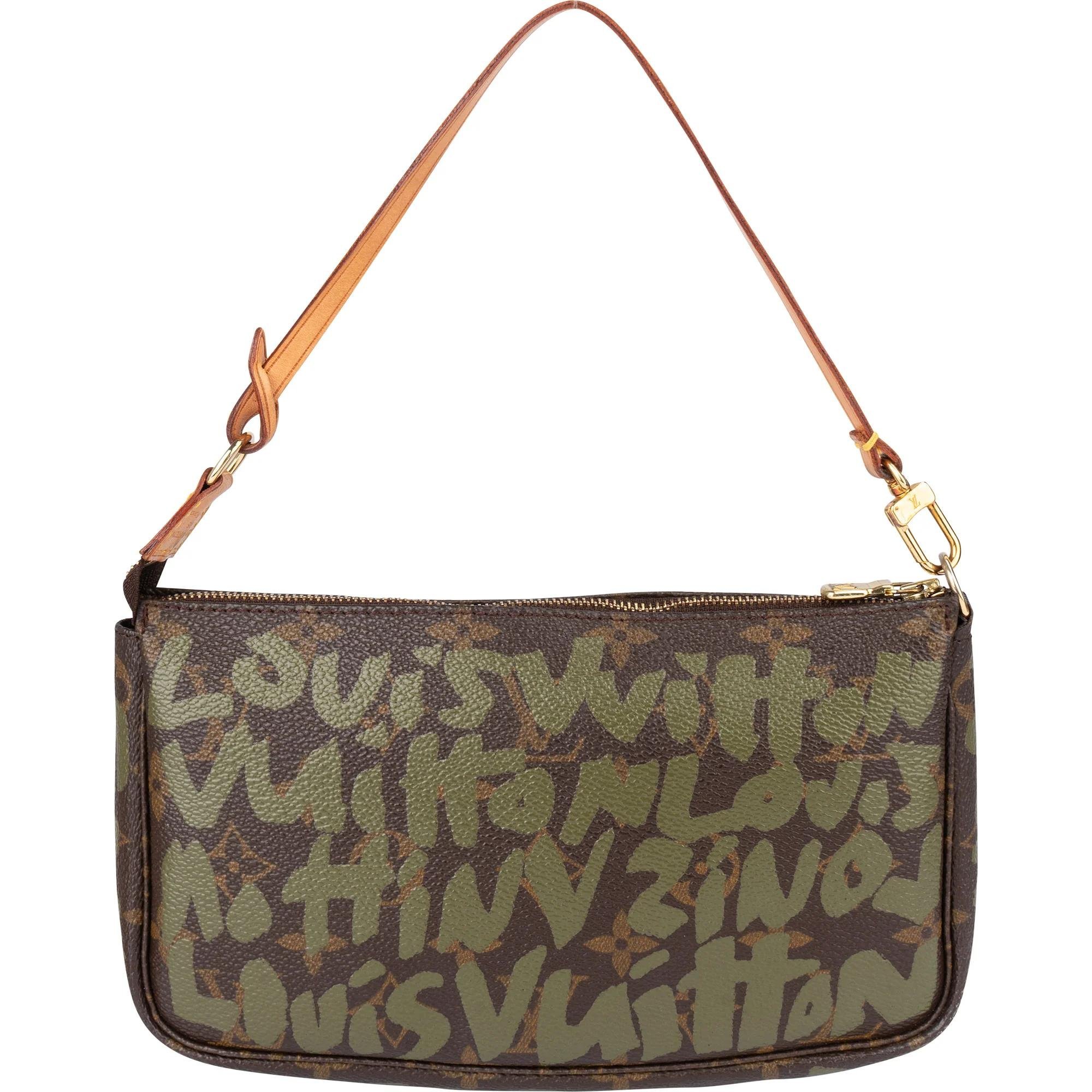 Pochette Accessoire leather handbag