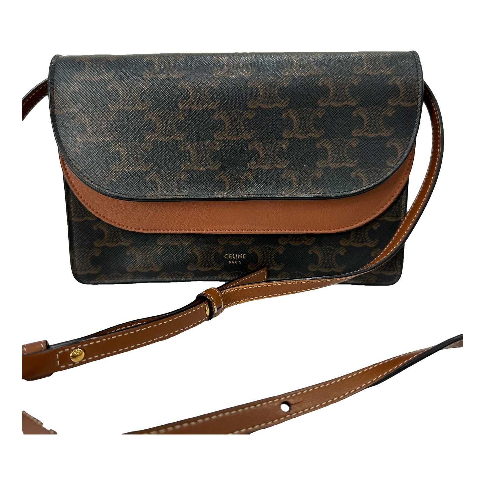 Leather clutch bag