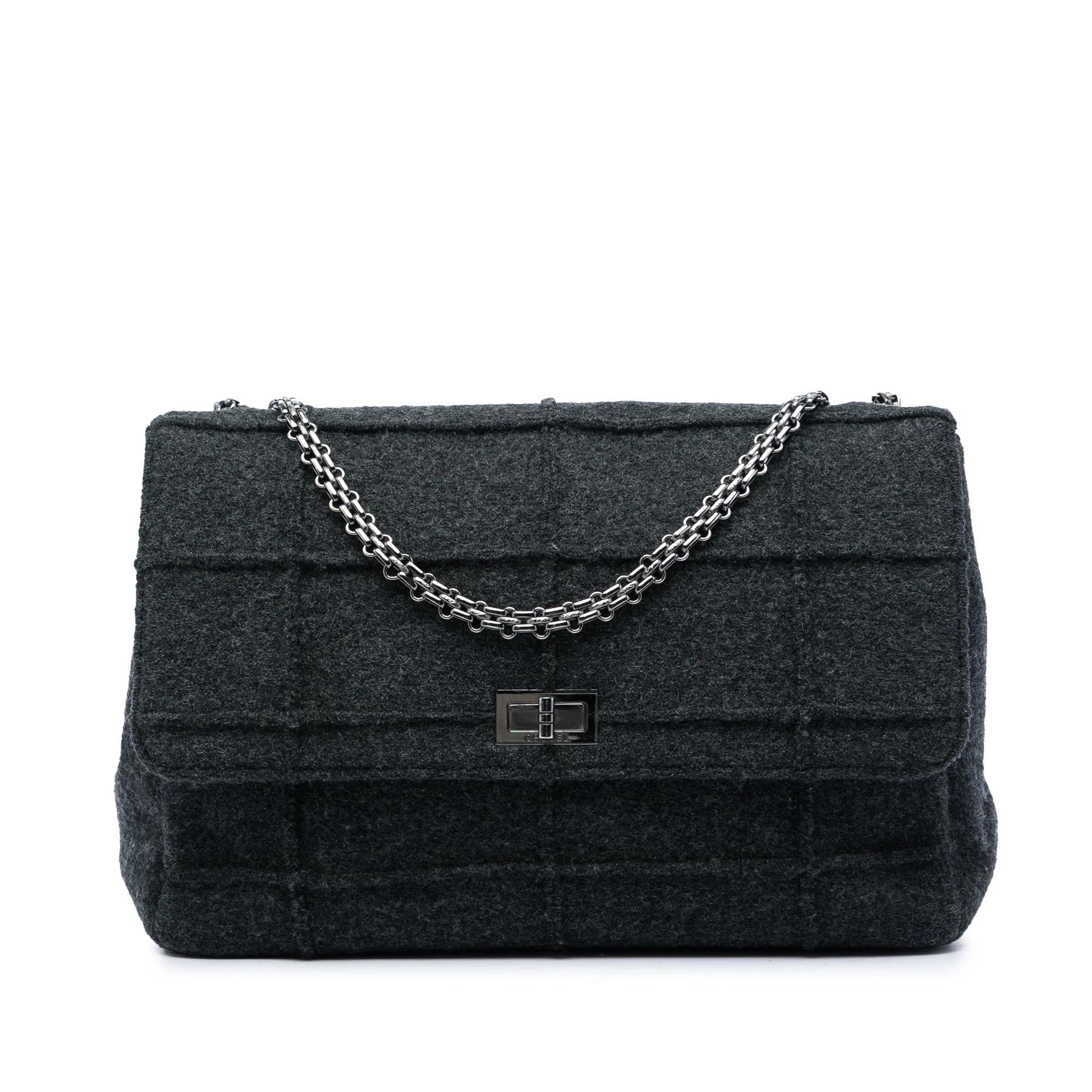Wool handbag