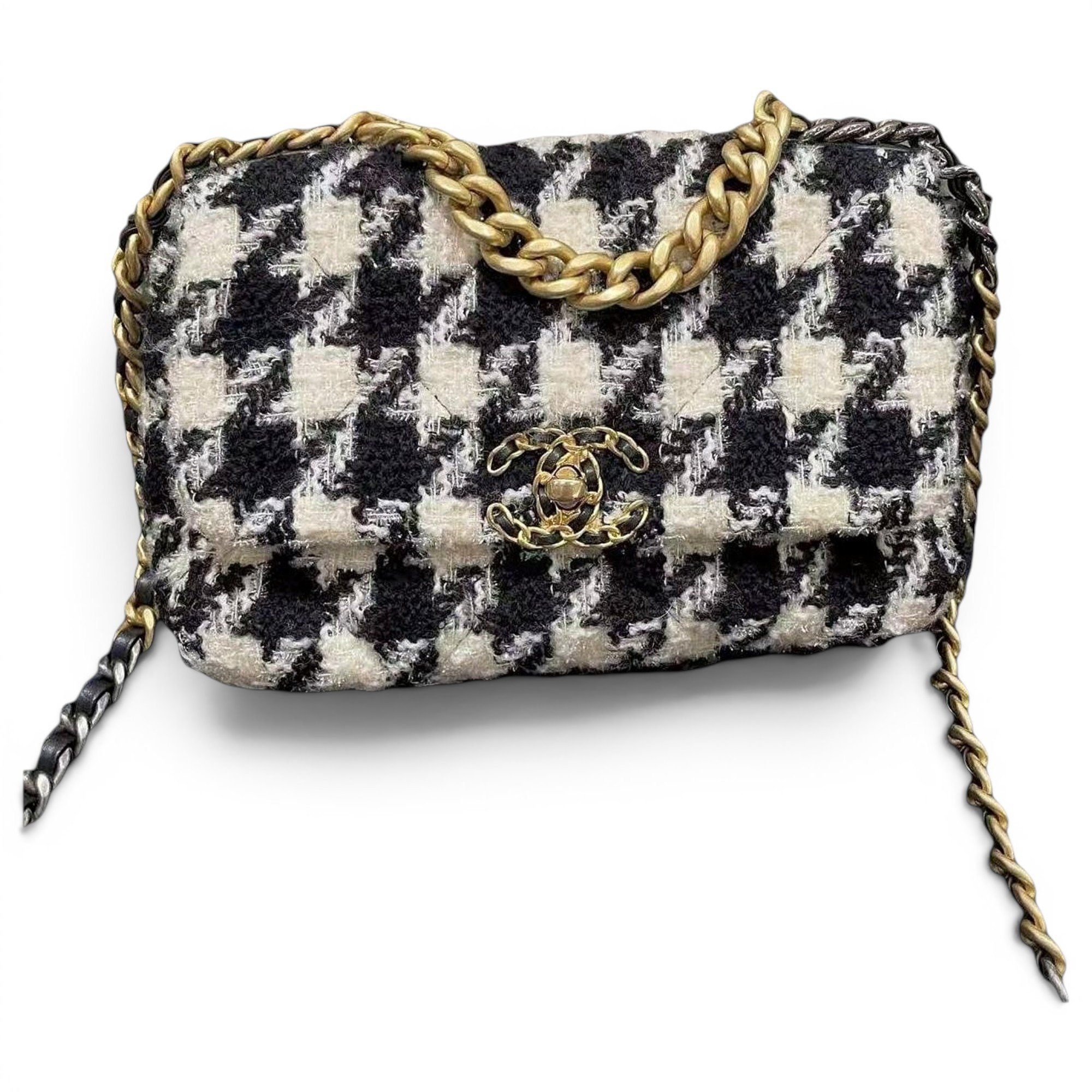Chanel 19 leather handbag