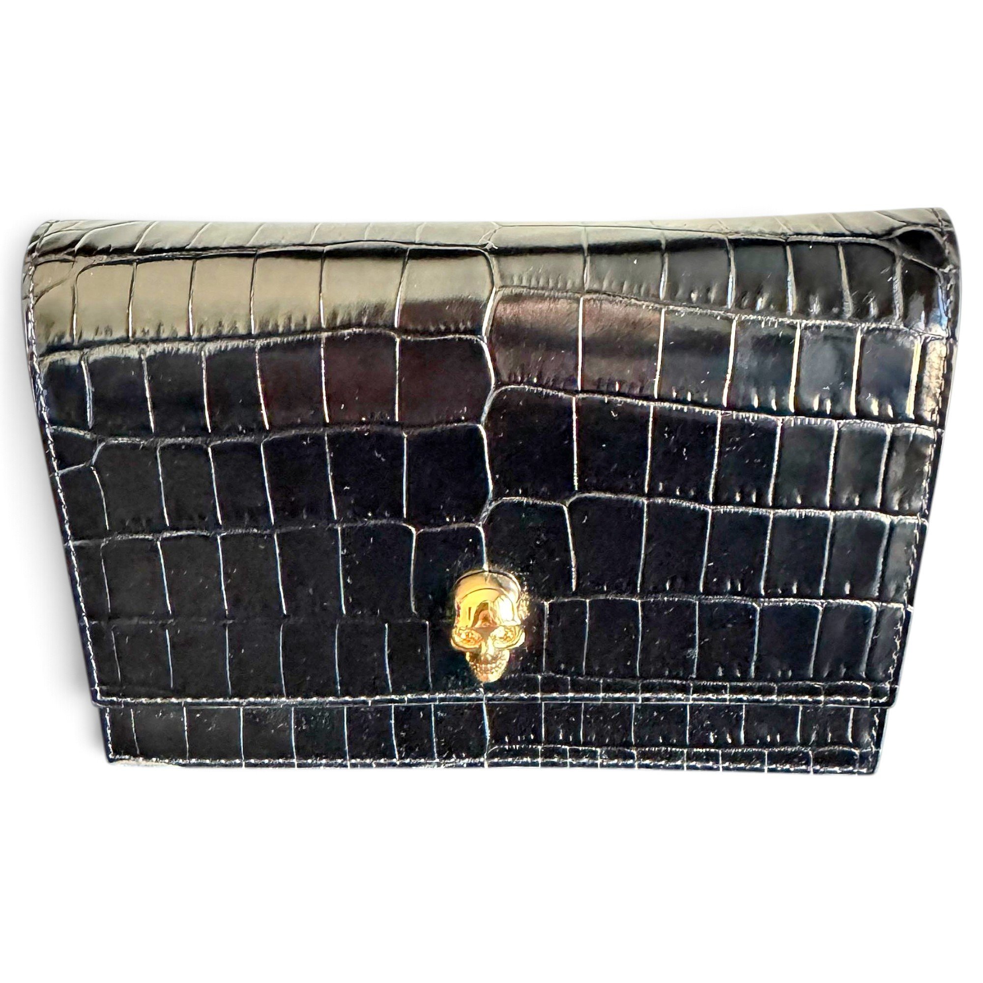 Skull leather handbag