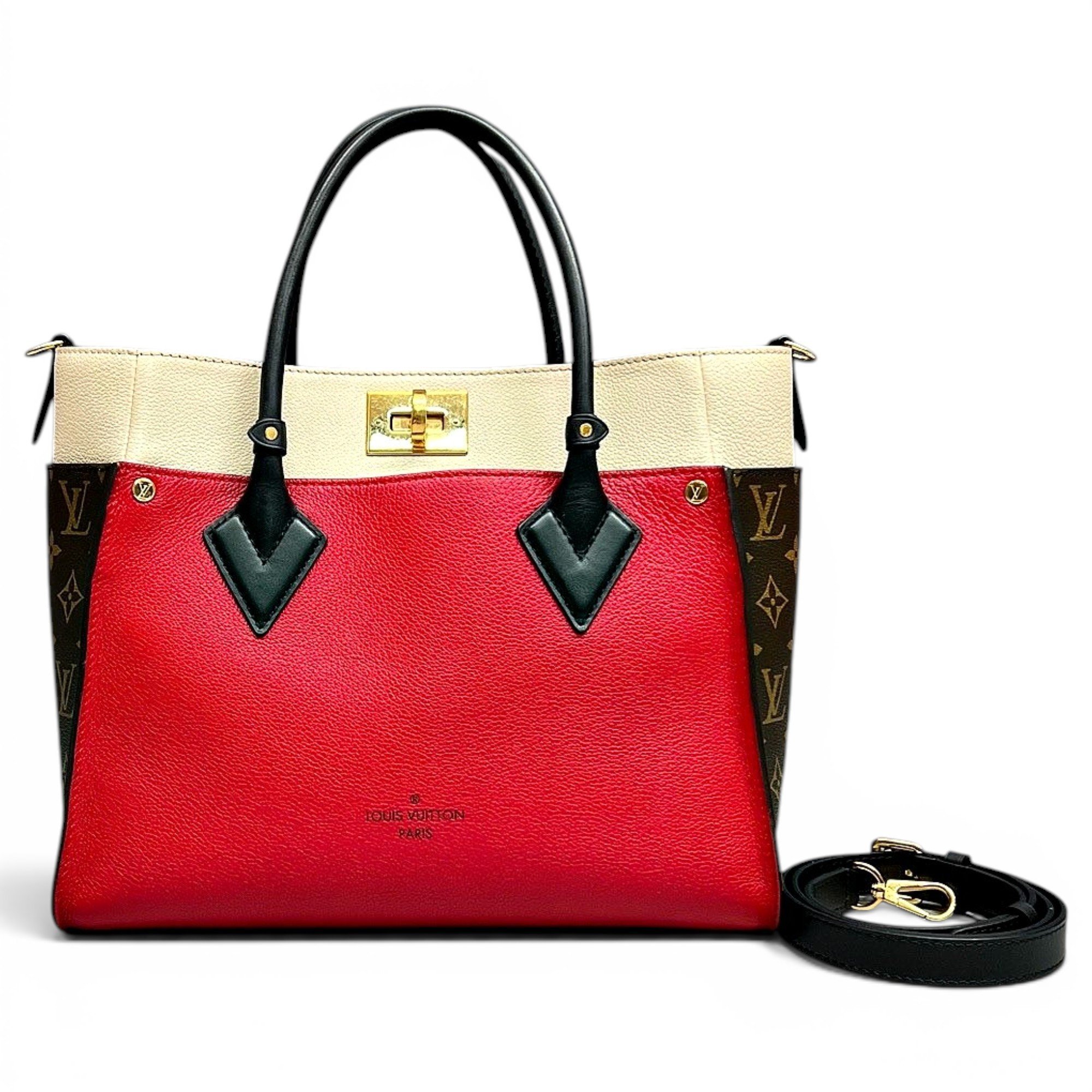 On My Side leather tote