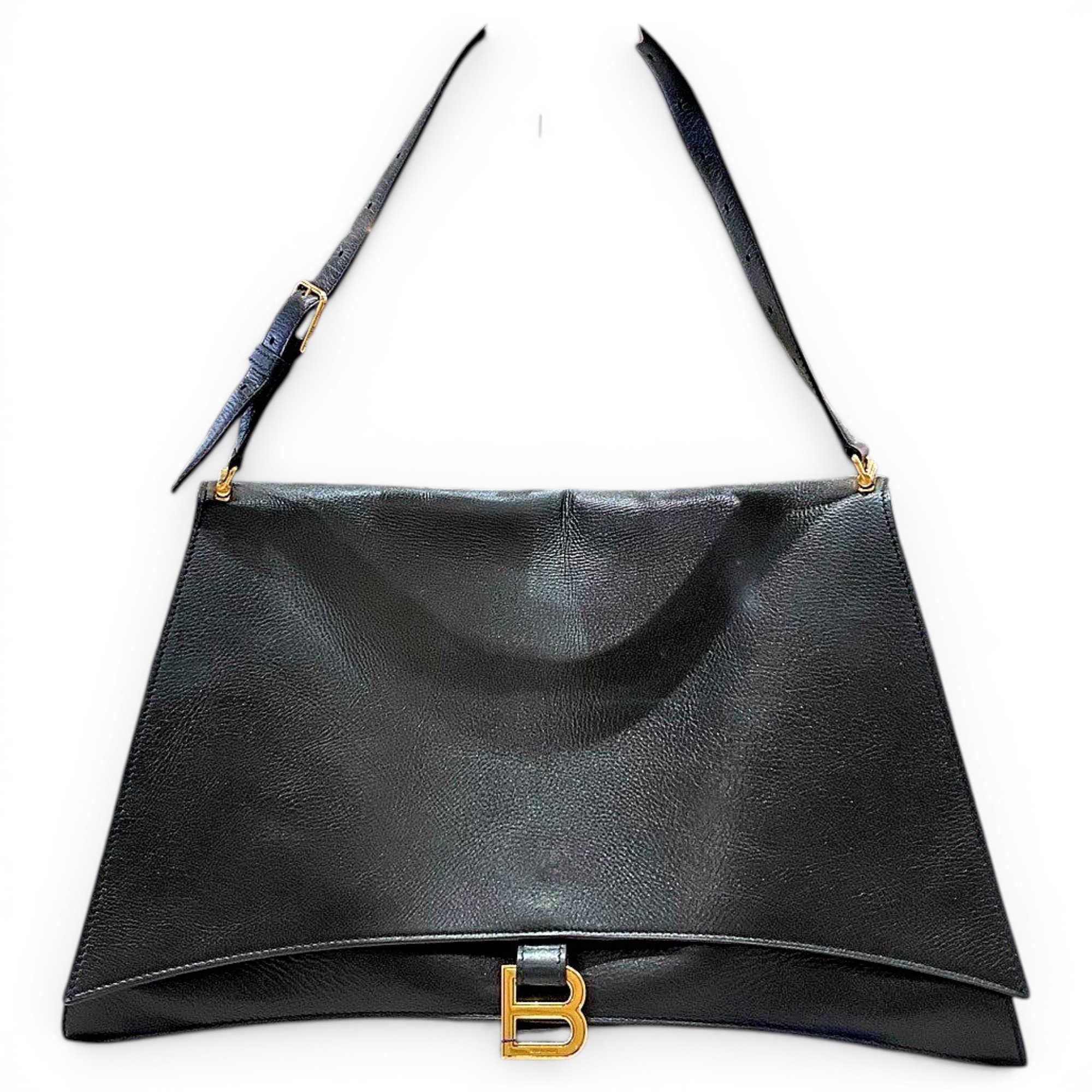 Crush leather handbag