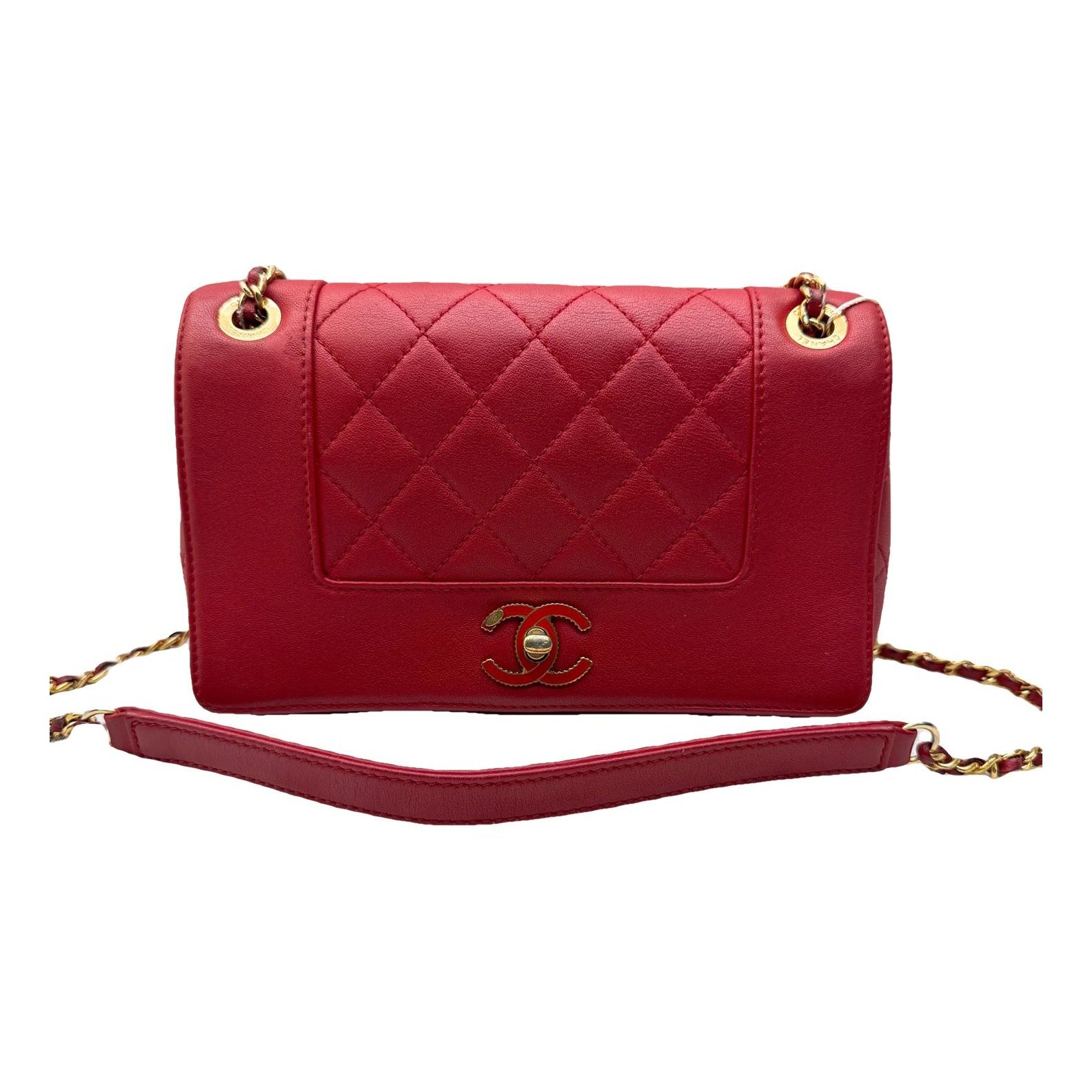 Timeless/Classique leather crossbody bag