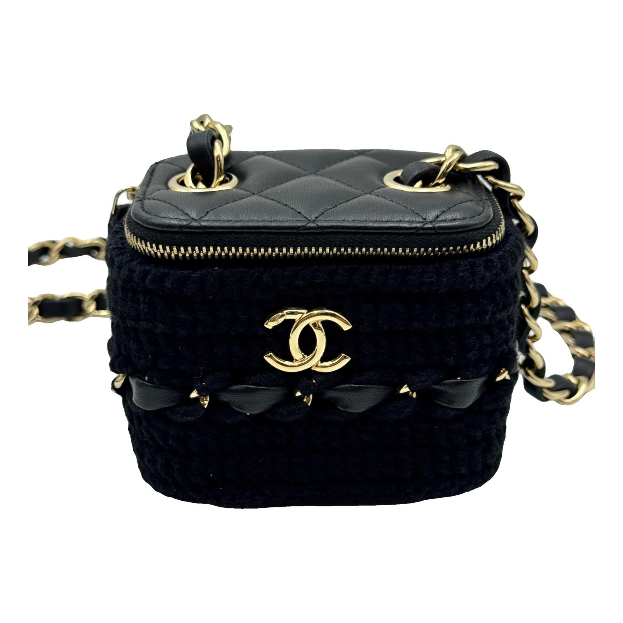 Trendy CC Vanity leather handbag