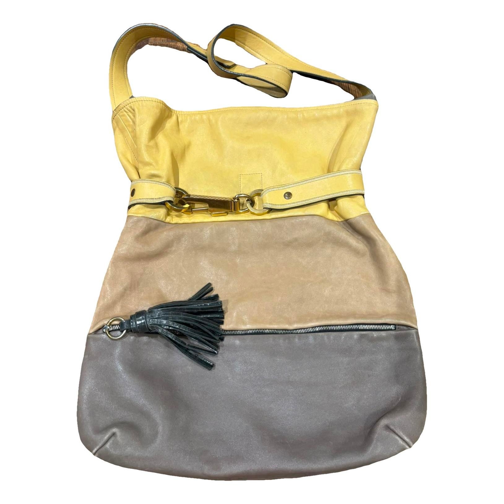 Leather handbag