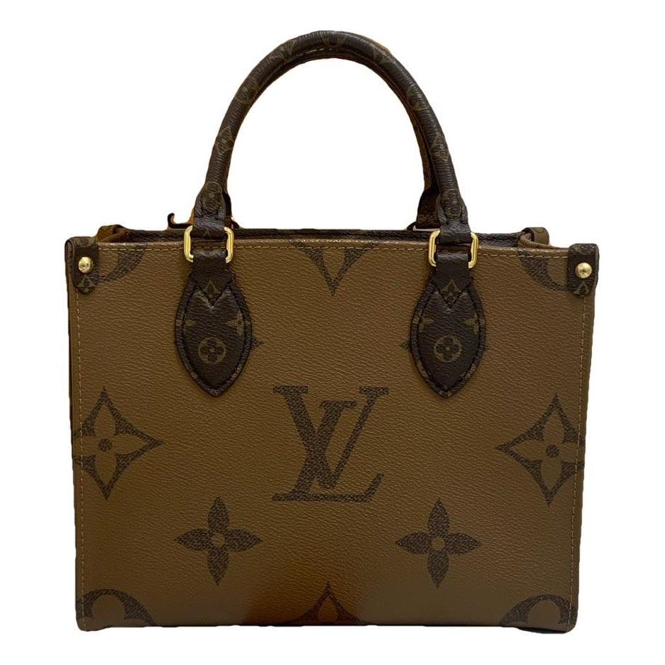 Onthego leather handbag