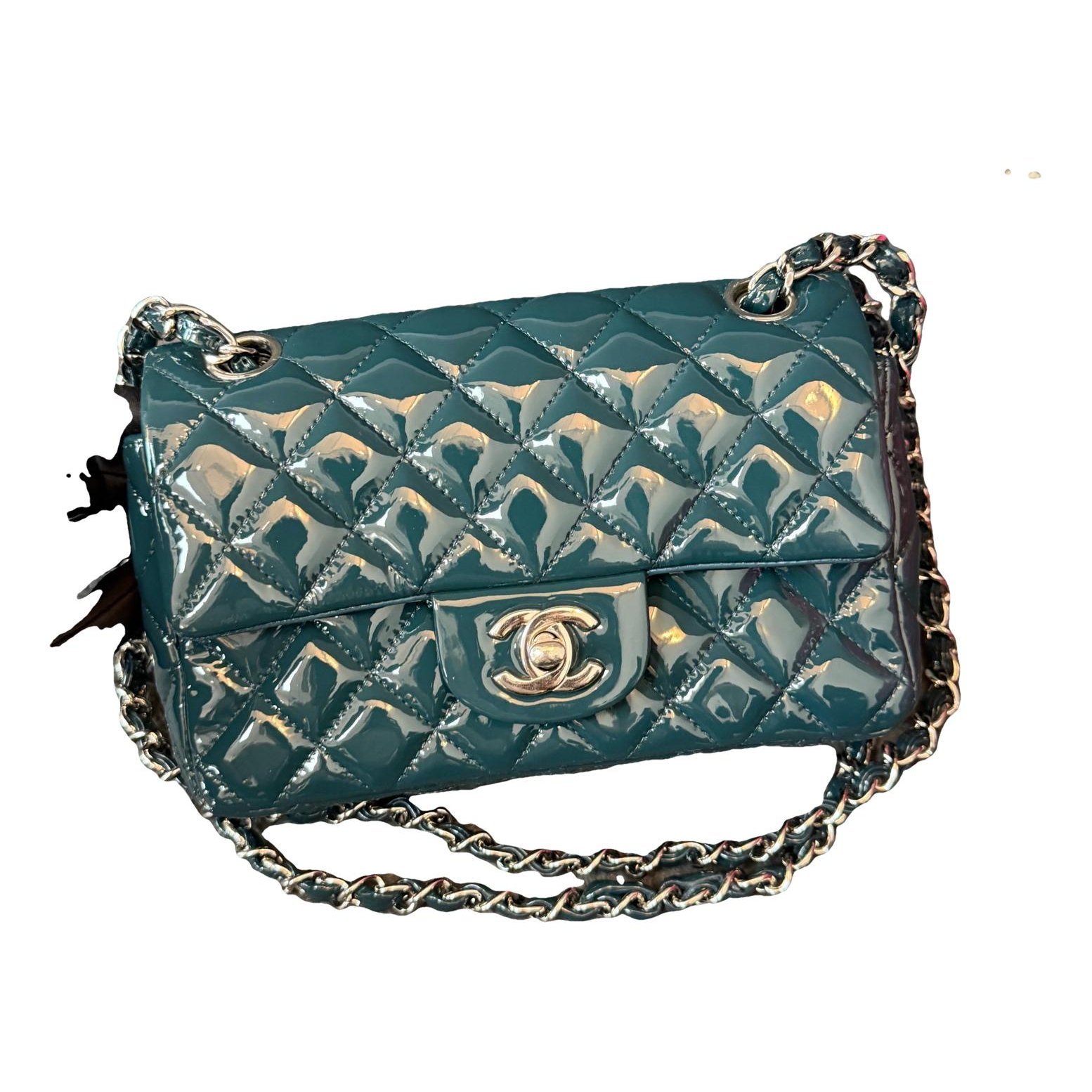Timeless/Classique patent leather crossbody bag