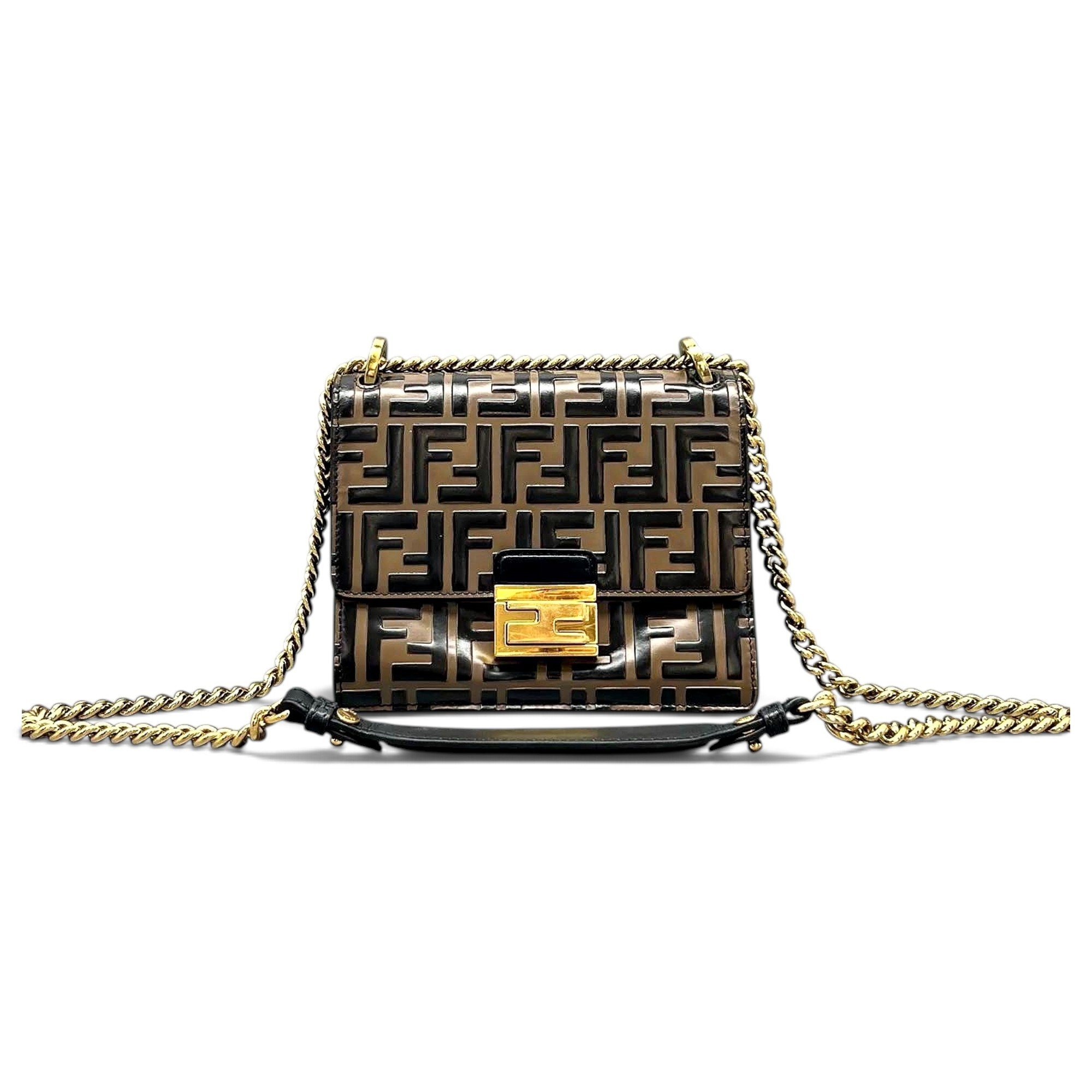 Kan U leather handbag